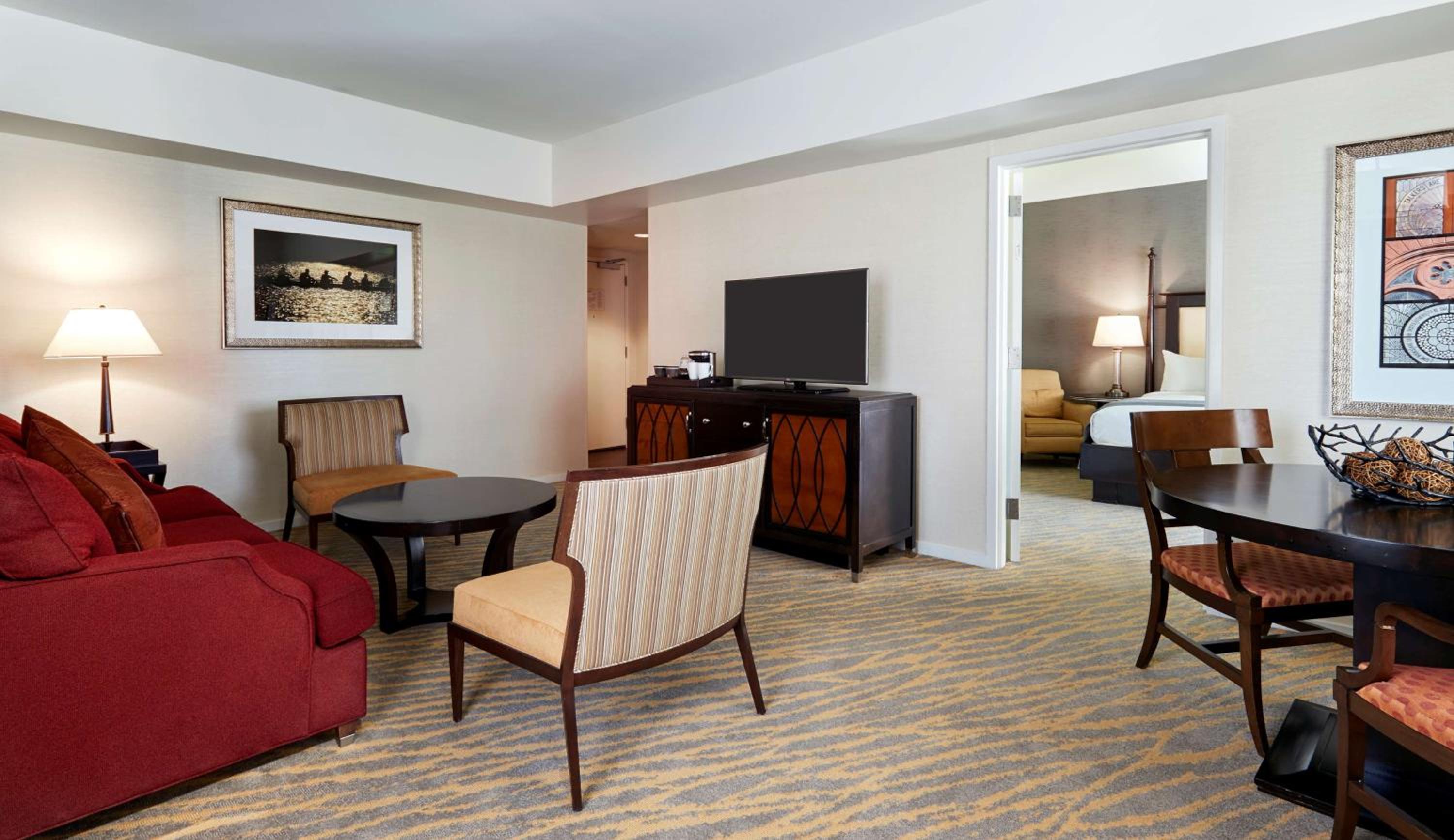 Junior King Suite - Photo 6
