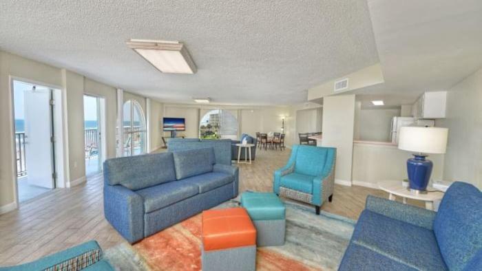 Deluxe Suite - Photo 5