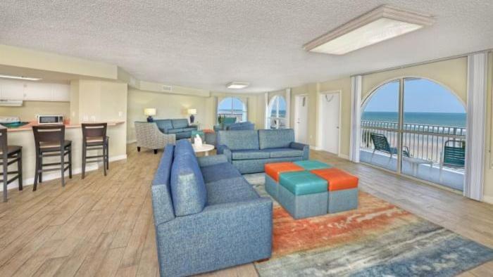 Deluxe Suite - Photo 7