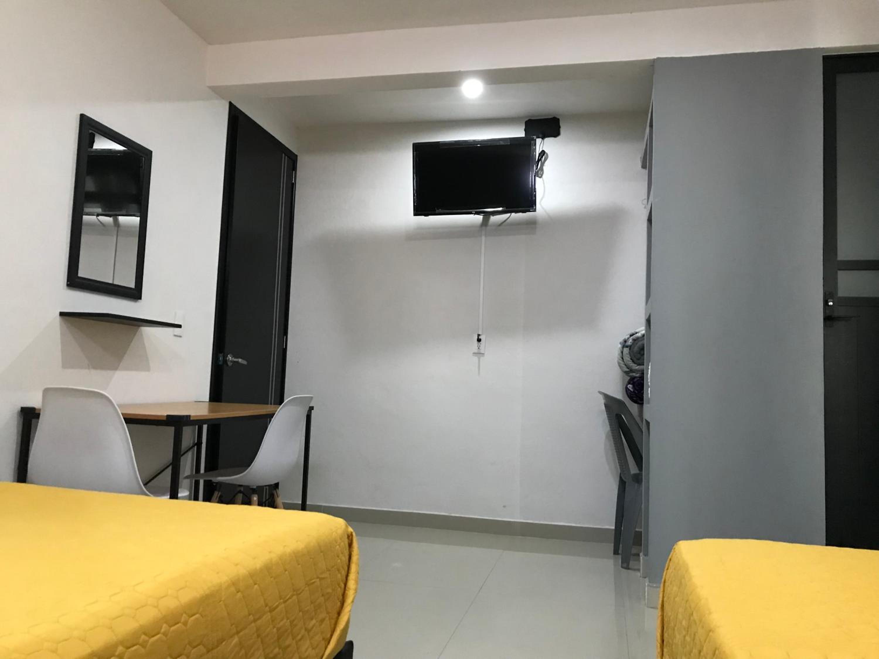 Standard Double or Twin Room photo 3