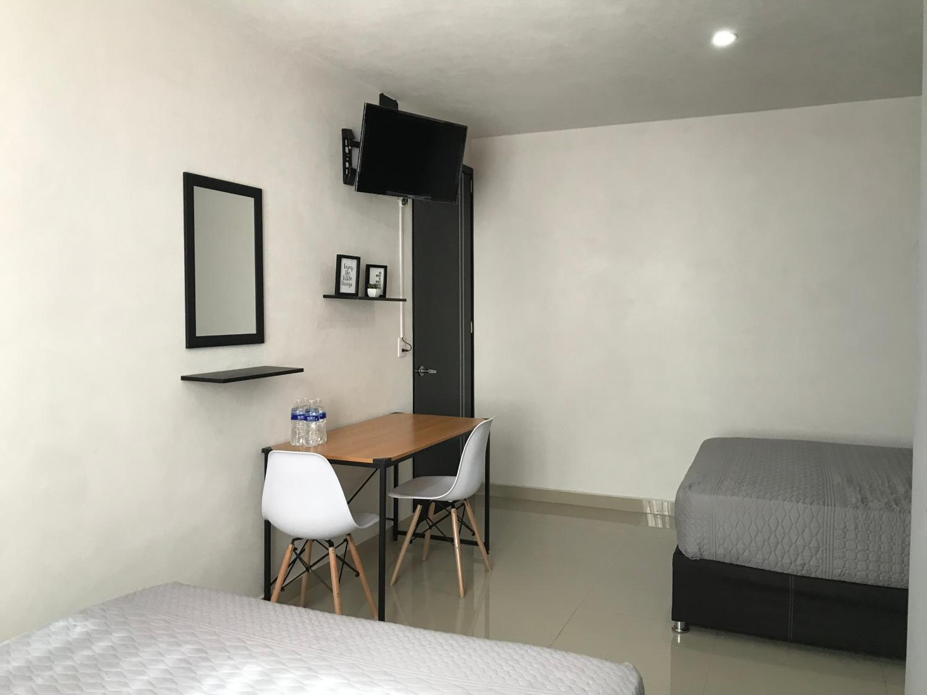 Twin Room photo 2