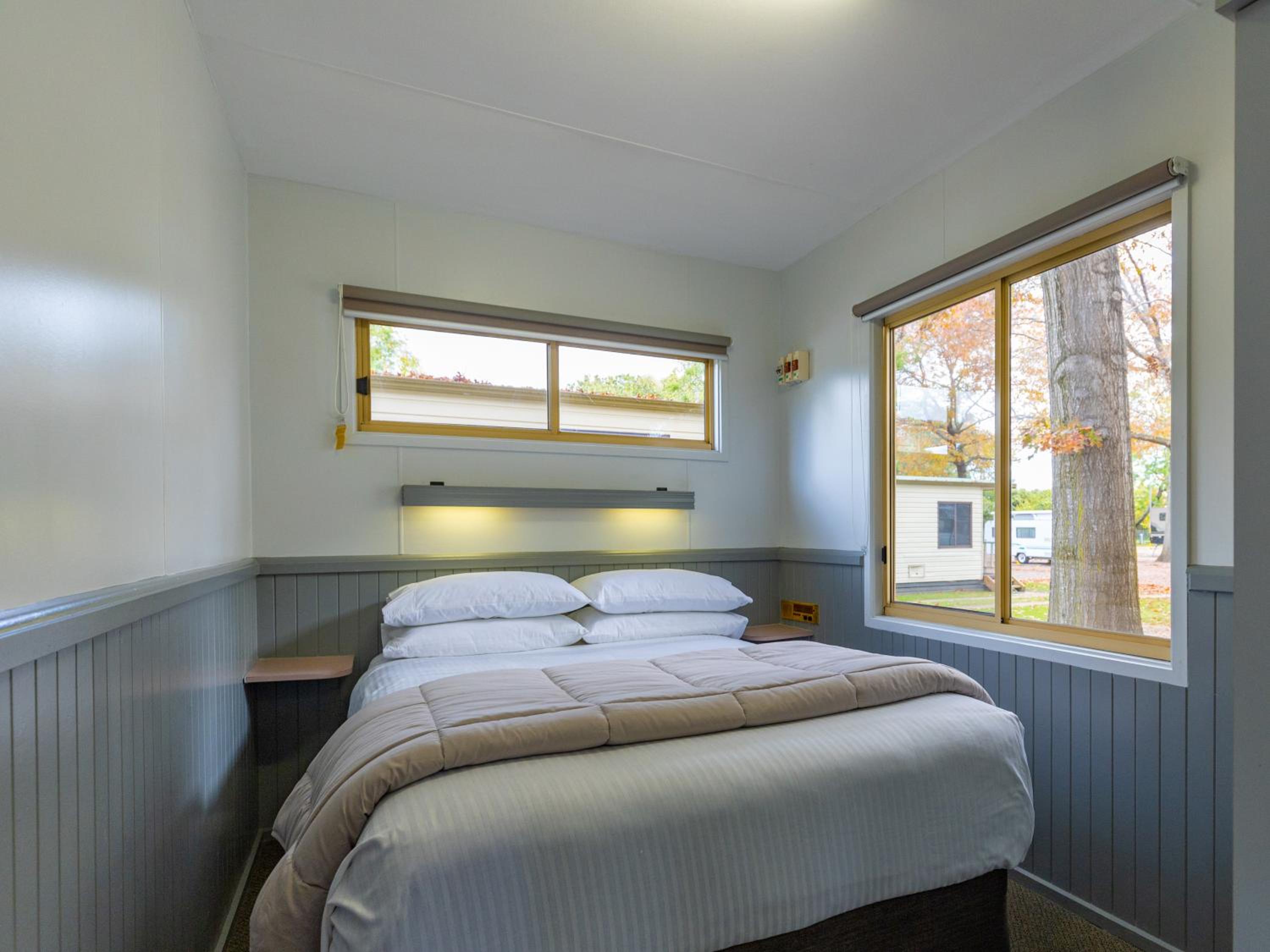 Two Bedroom Holiday Unit photo 3