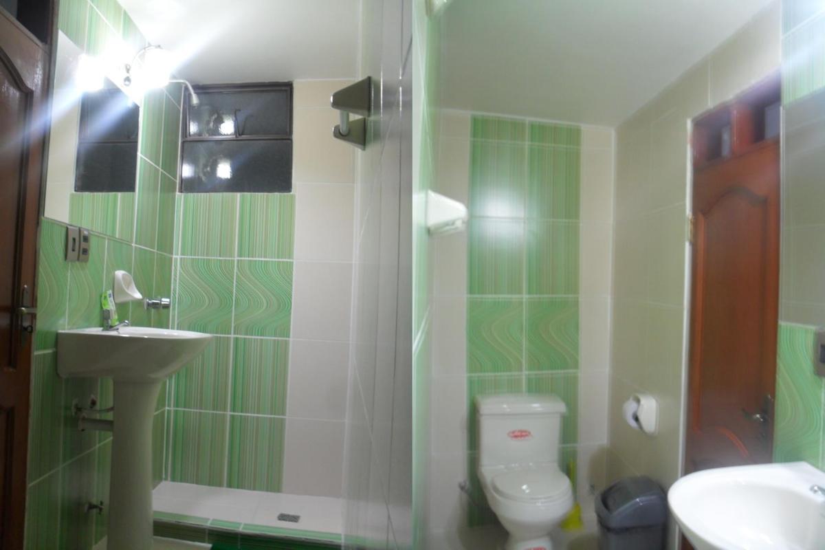 Comfort Family Room photo 3