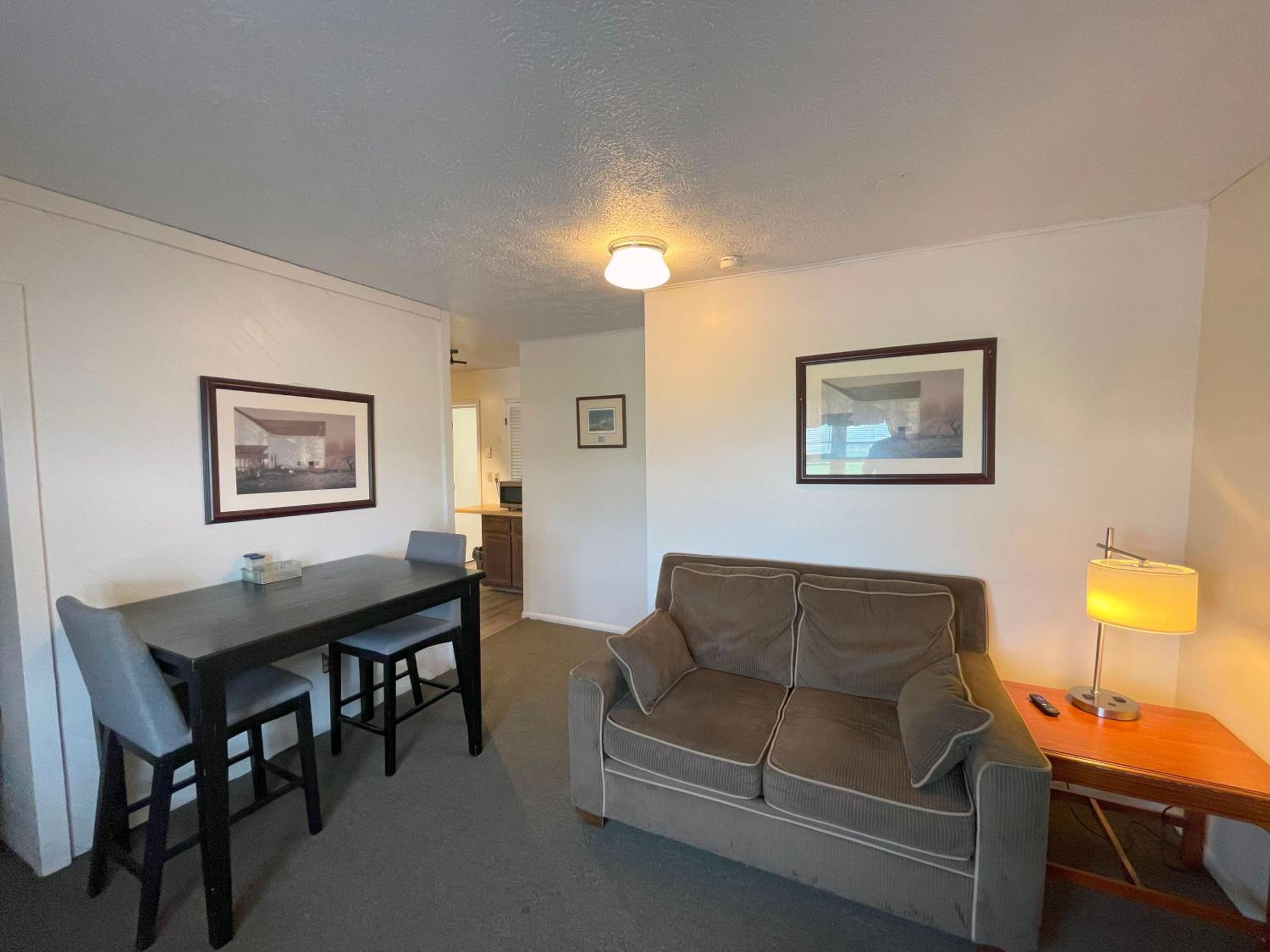Two-Bedroom Suite photo 1