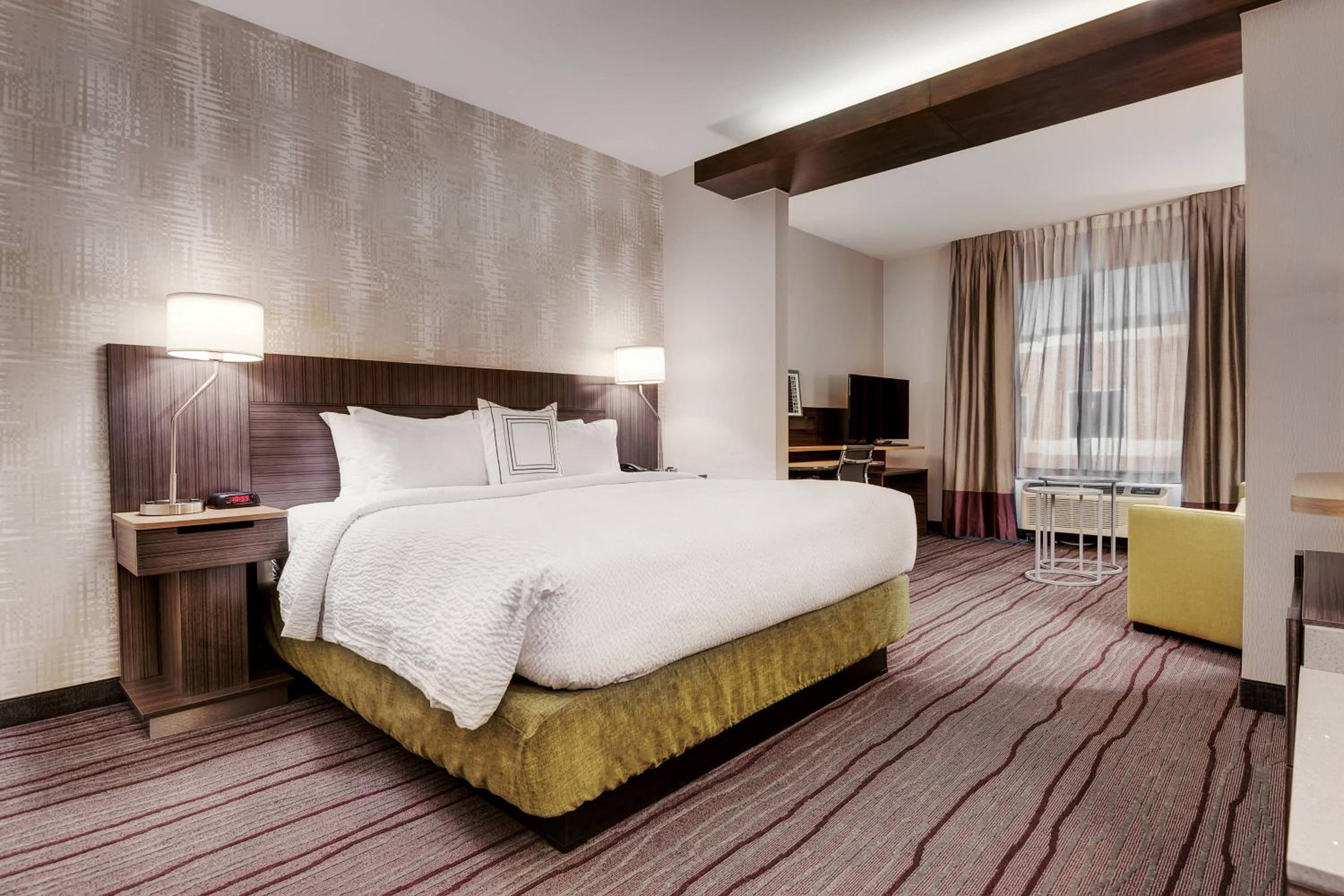King Suite photo 2