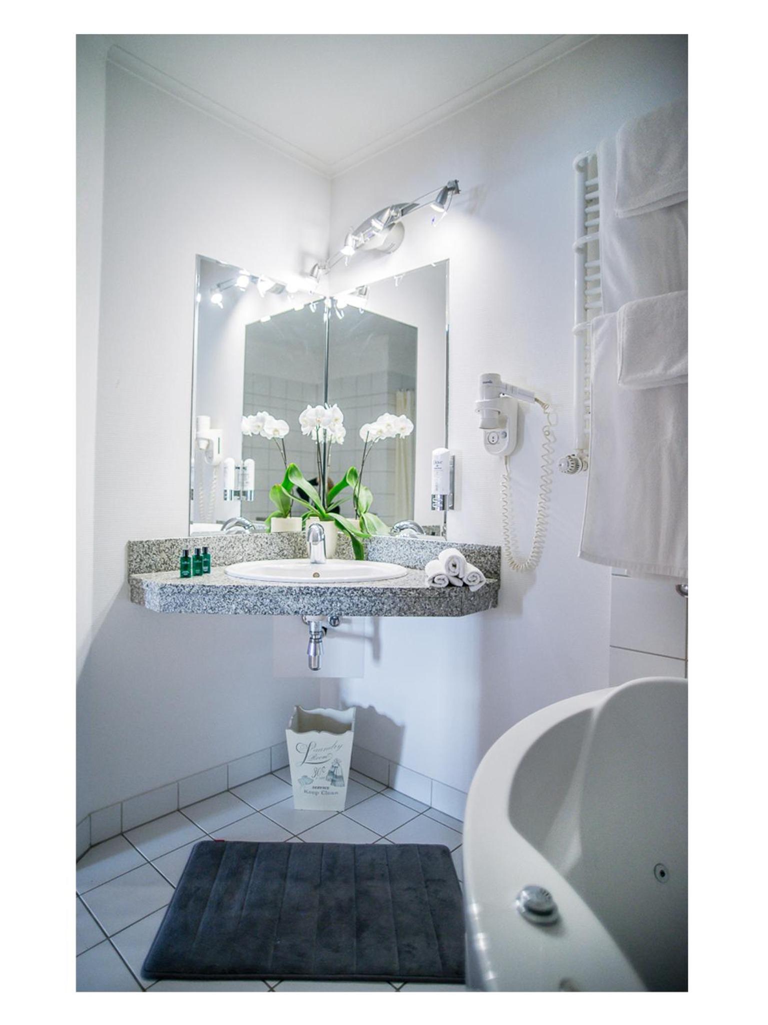 Apartment - Photo 13