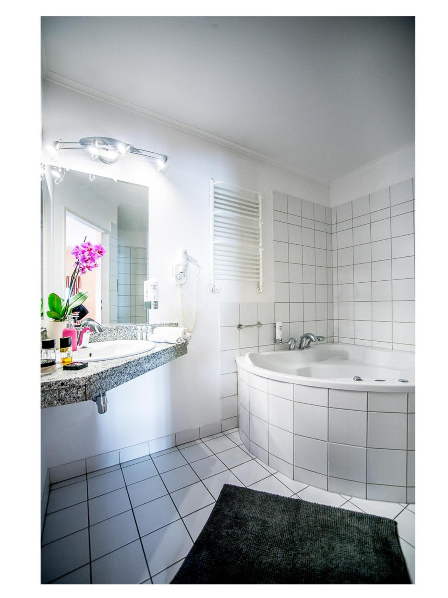 Apartment - Photo 19