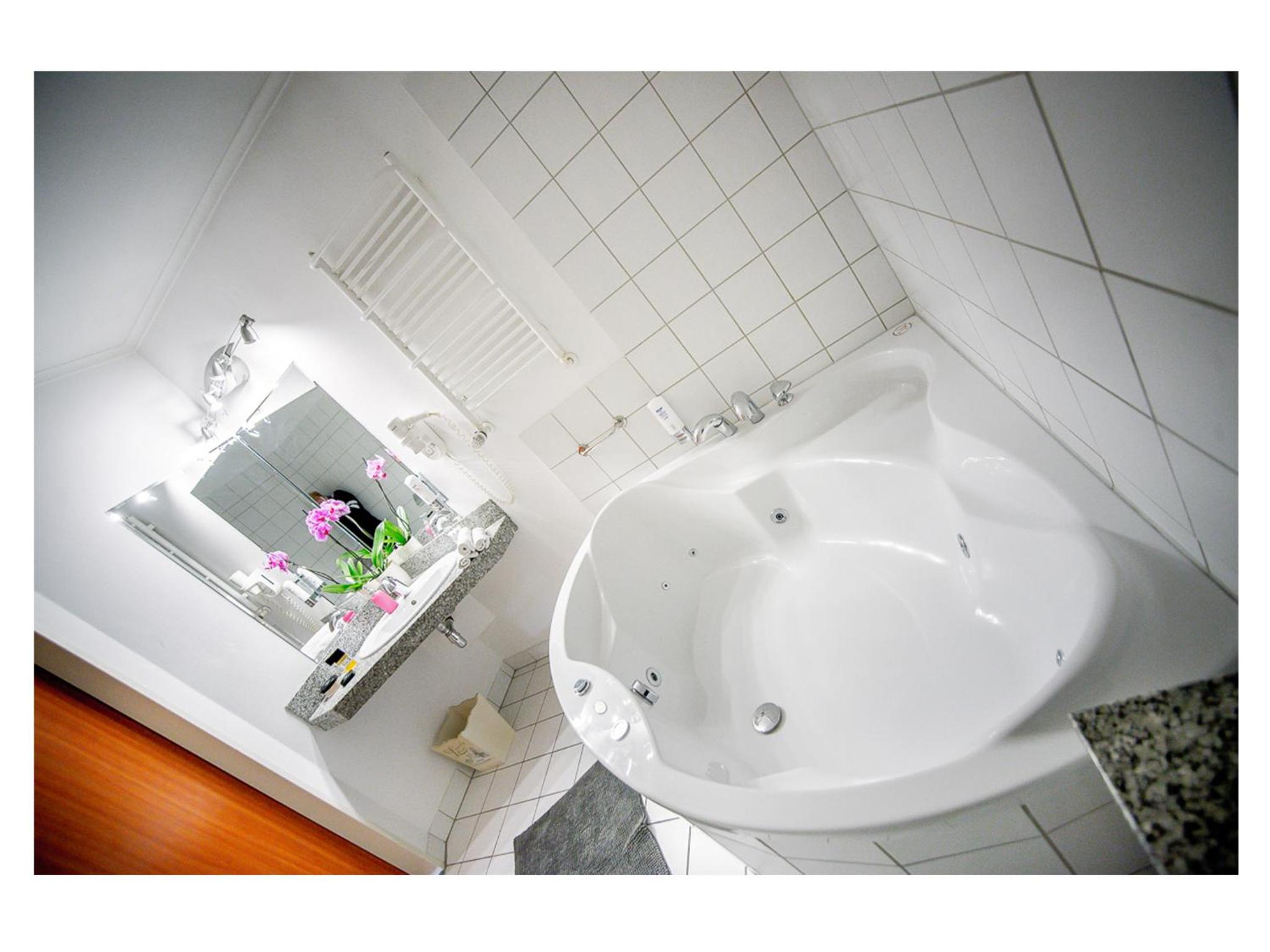 Apartment - Photo 21