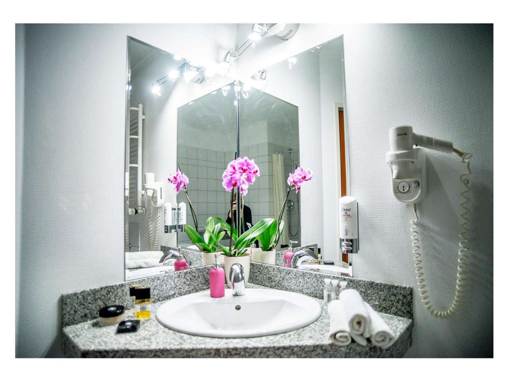 Standard Triple Room - Photo 5