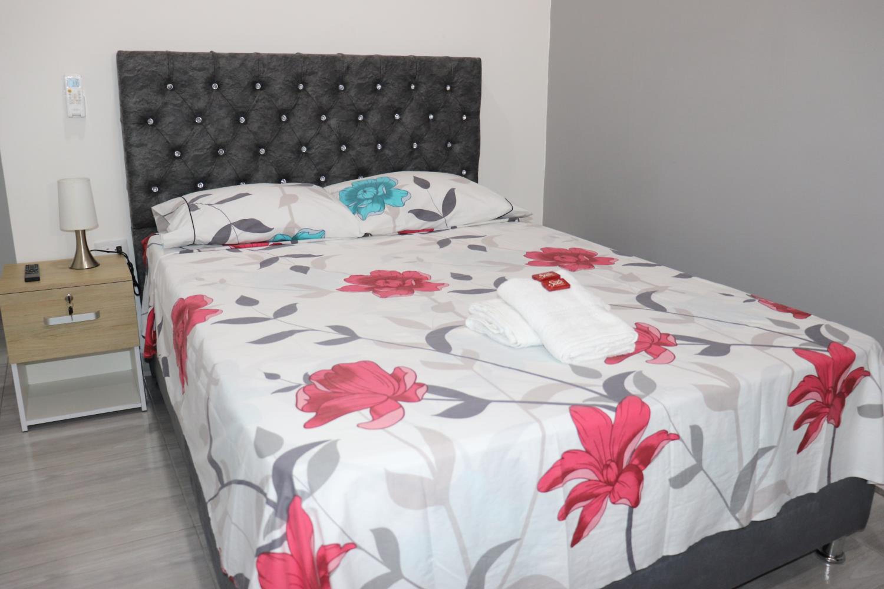 Double Room with Private Bathroom photo 1
