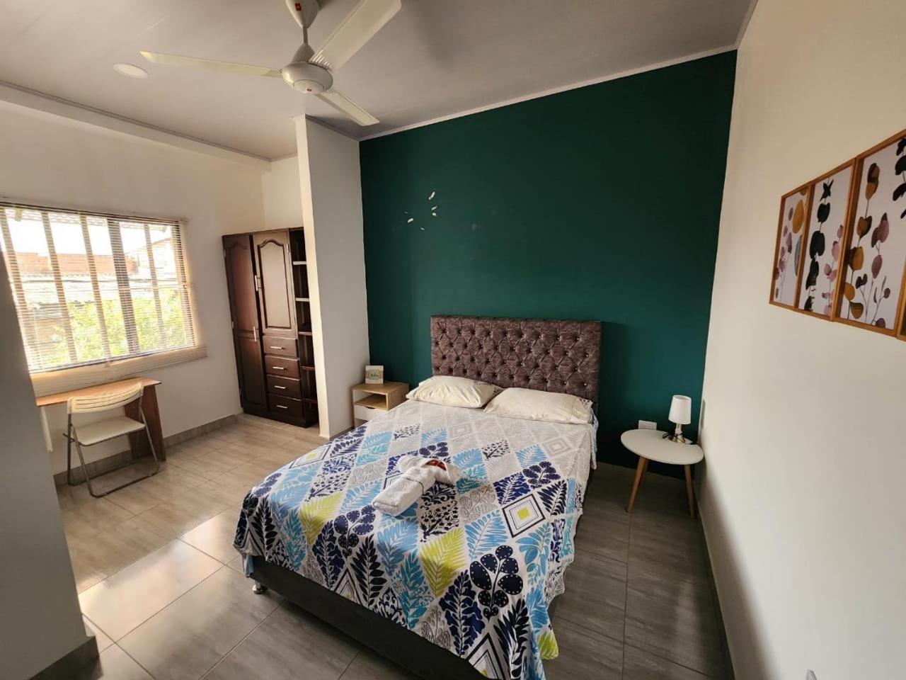 Double Room with Private Bathroom photo 3