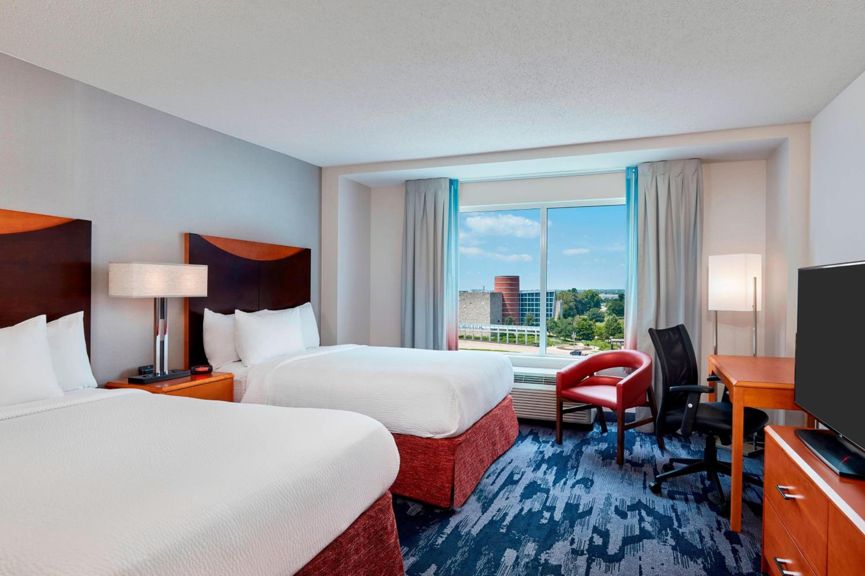Skyline View, Guest room, 2 Double, Skyline view, Top floor - Photo 1