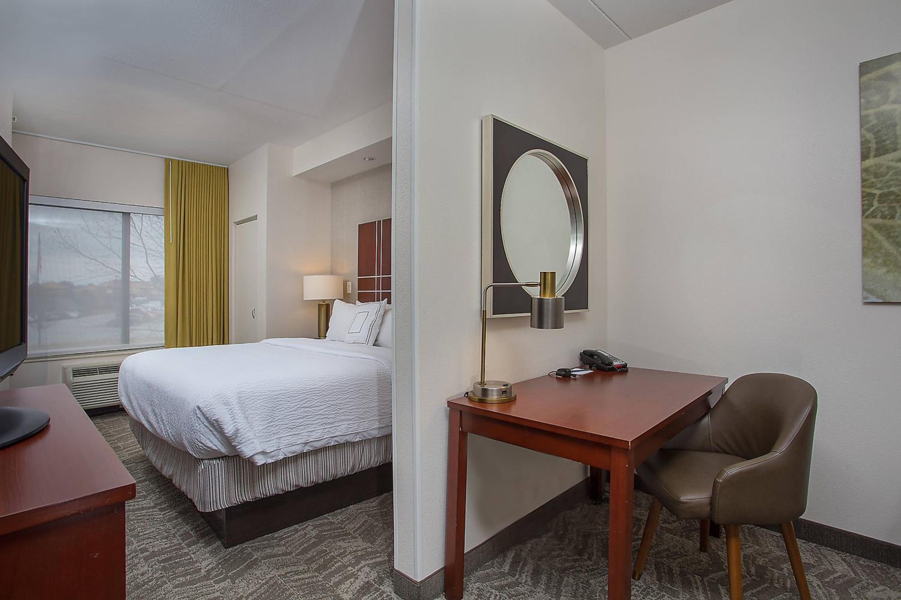 King Studio at SpringHill Suites Pigeon Forge in Pigeon Forge