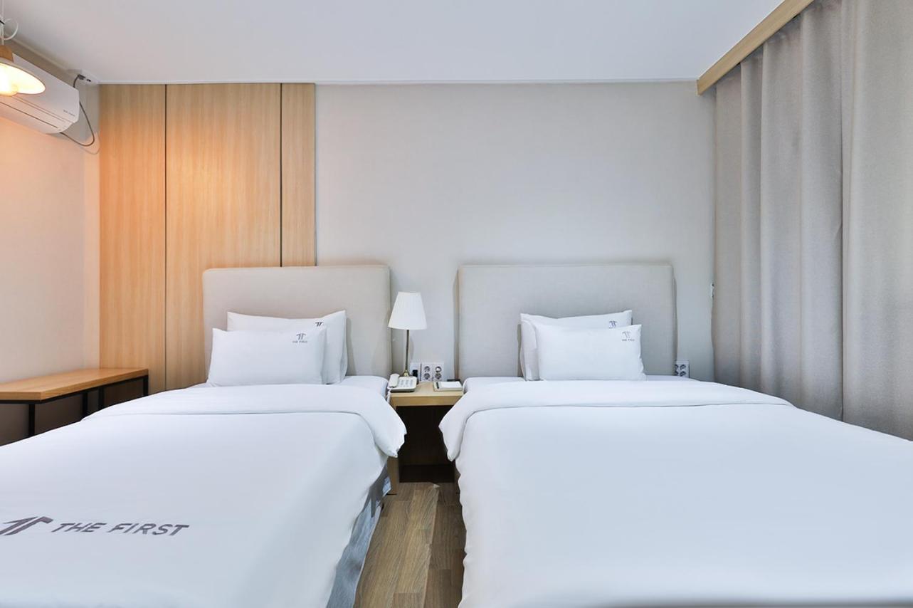 Deluxe Twin Room photo 3