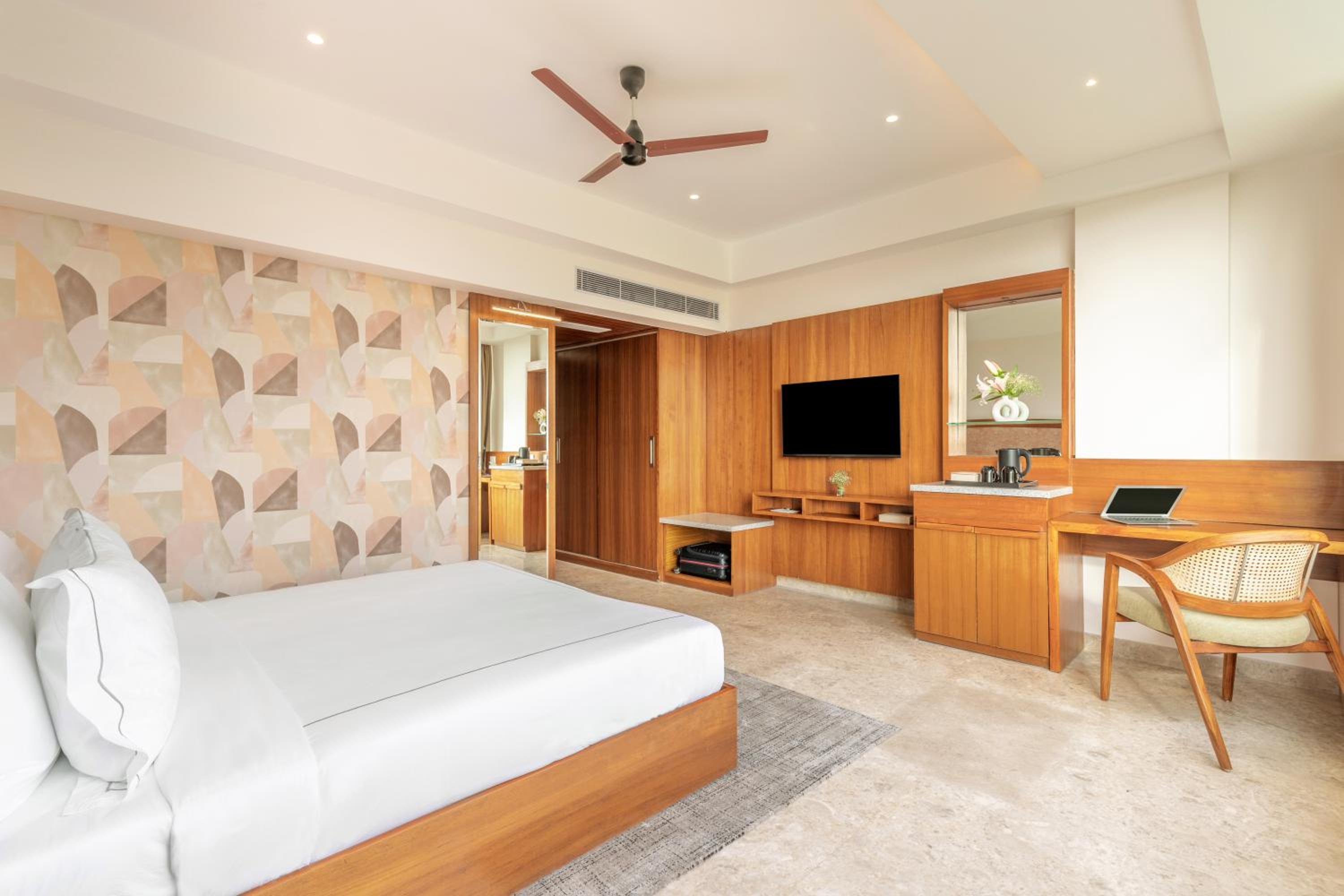 Classic Room with Green View (Non Smoking)