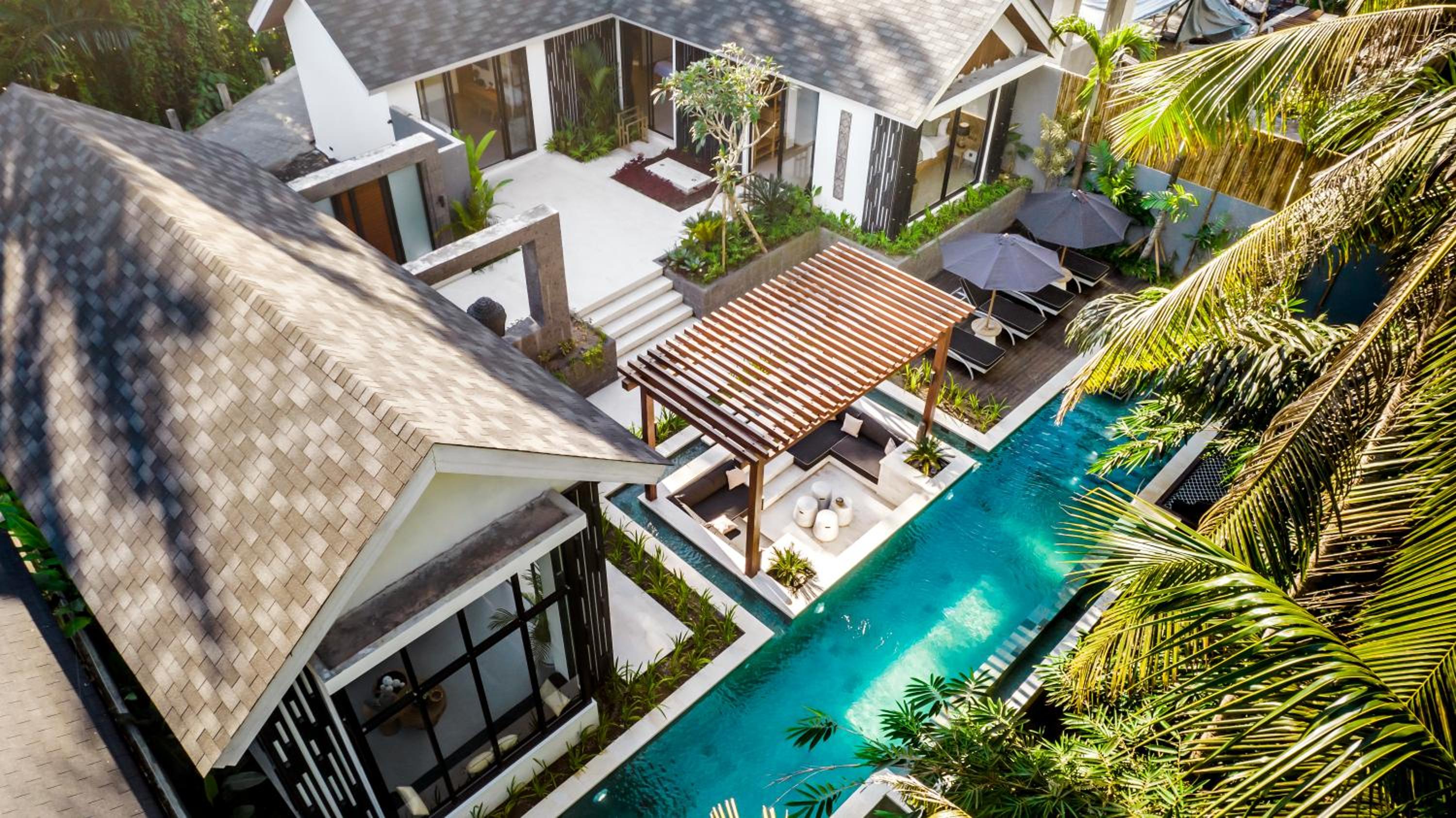 Three-Bedroom Villa - Photo 33
