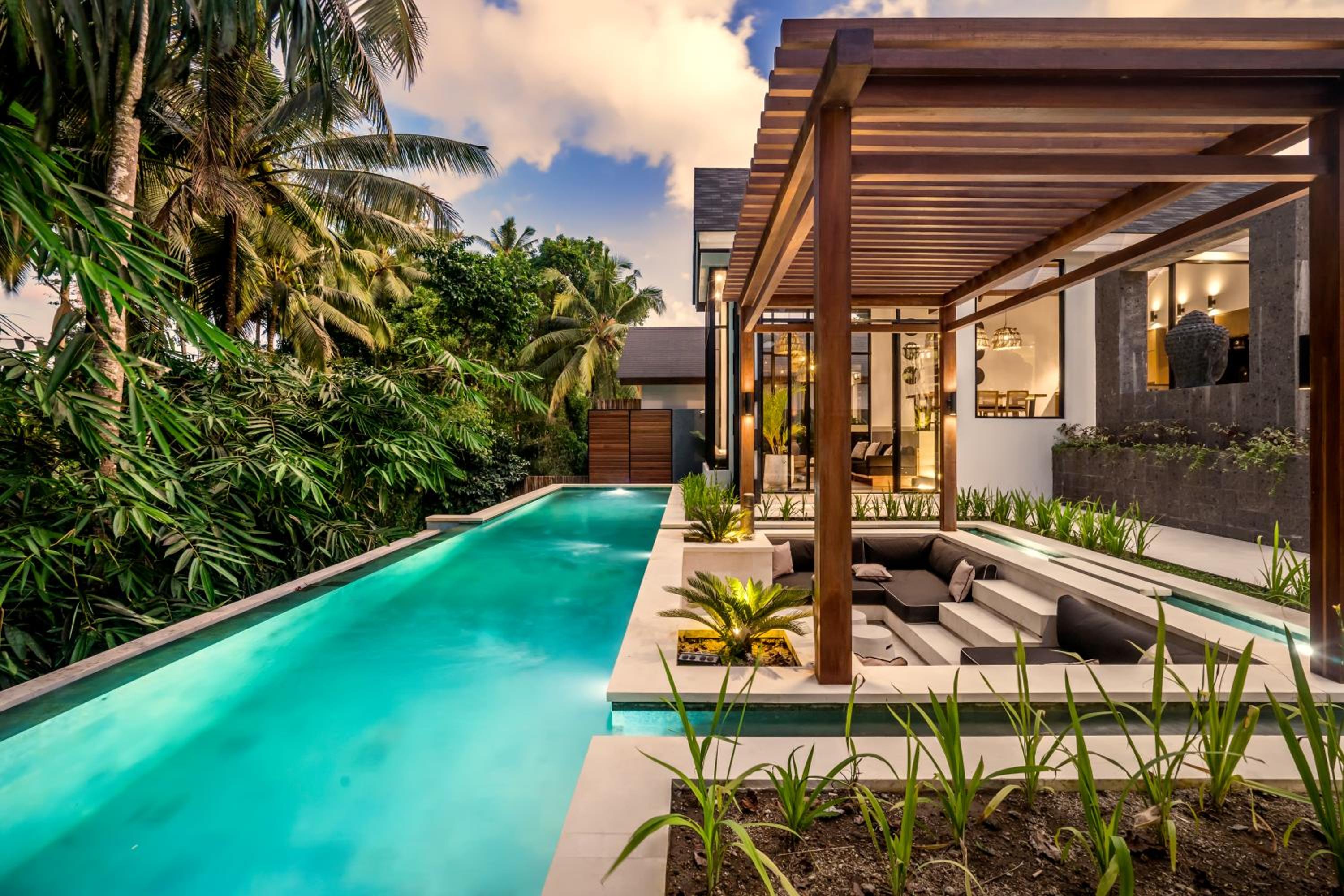 Three-Bedroom Villa - Photo 22