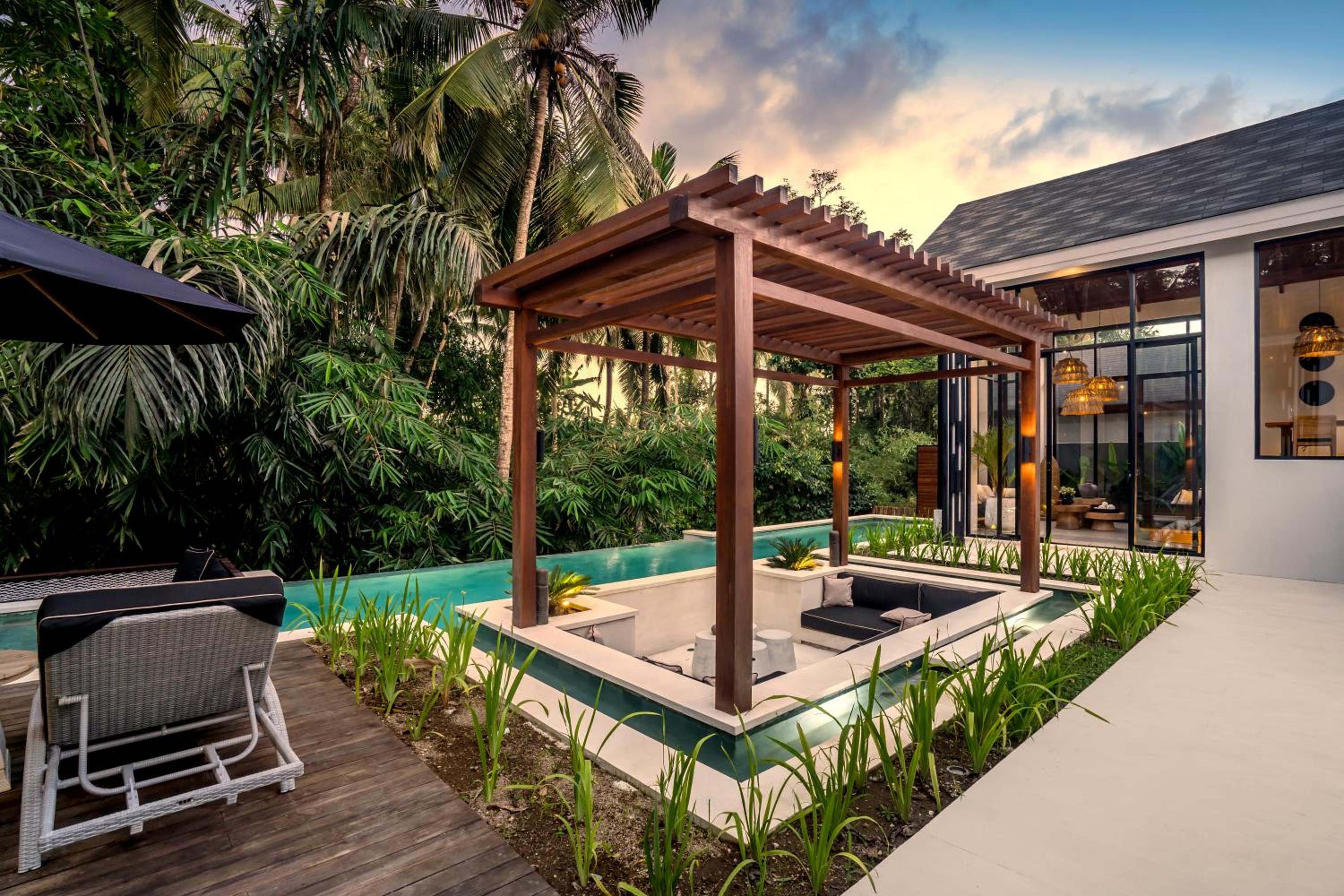 Three-Bedroom Villa - Photo 21