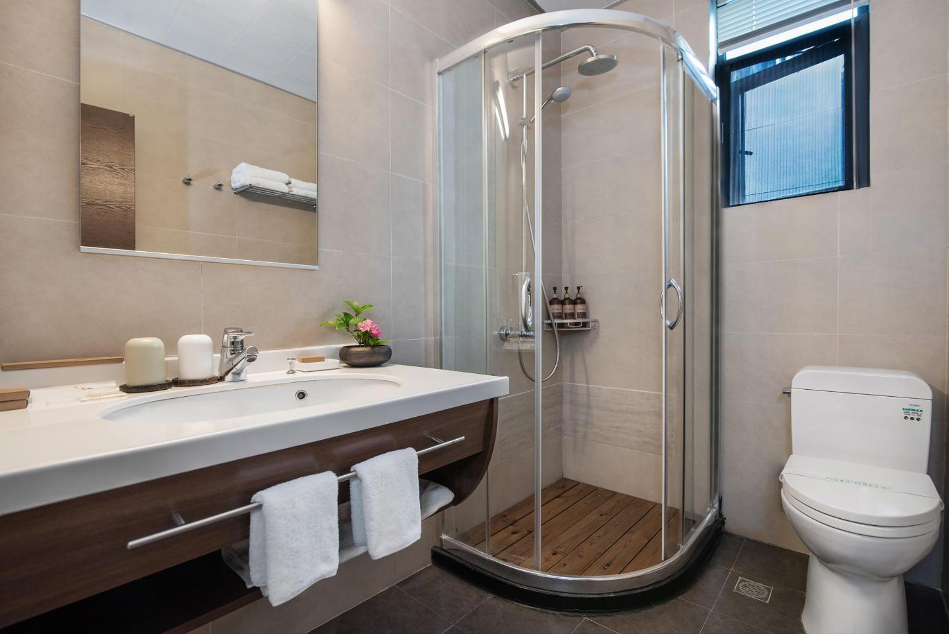Superior Twin Room with Garden View photo 3