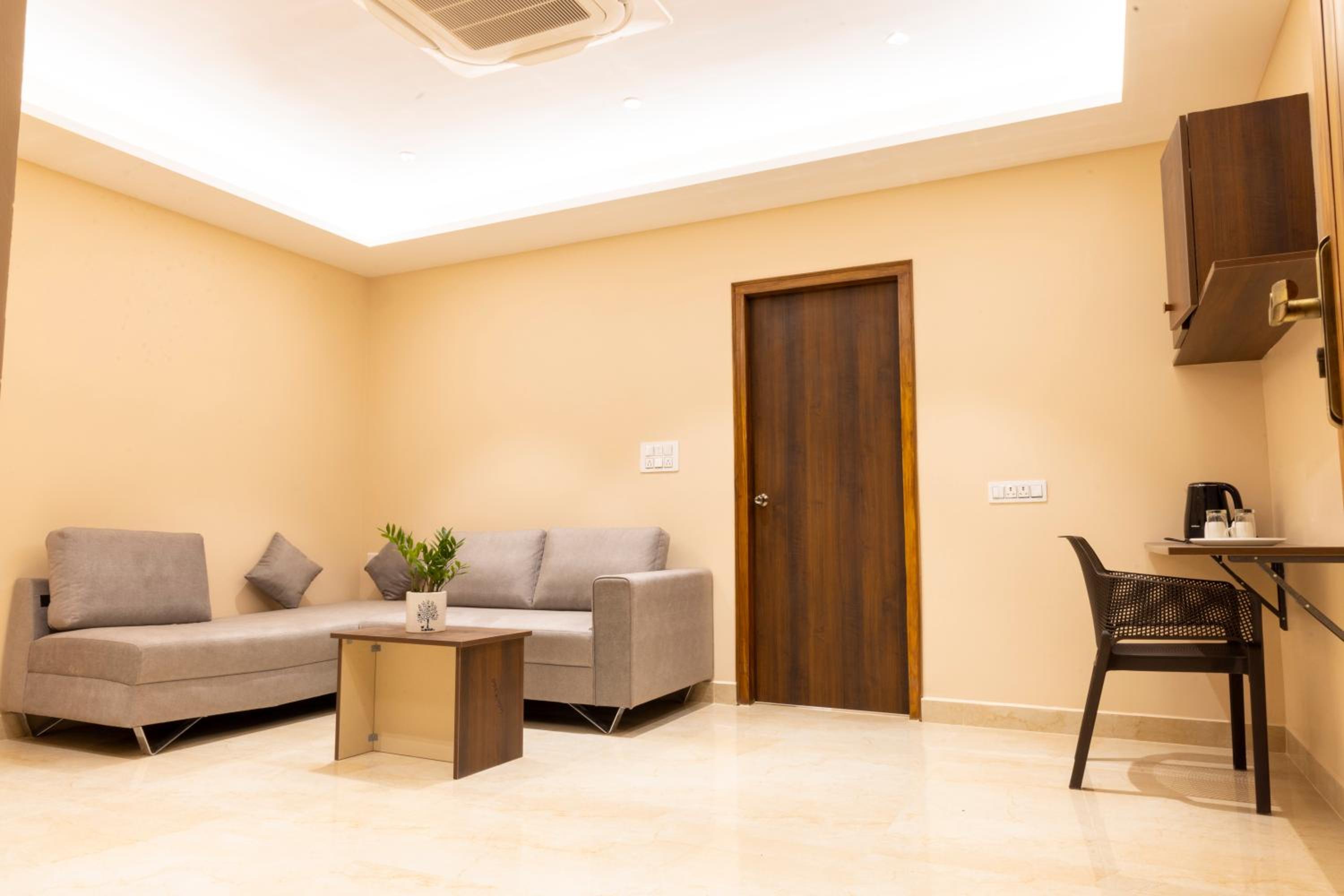 Standard Suite photo 2