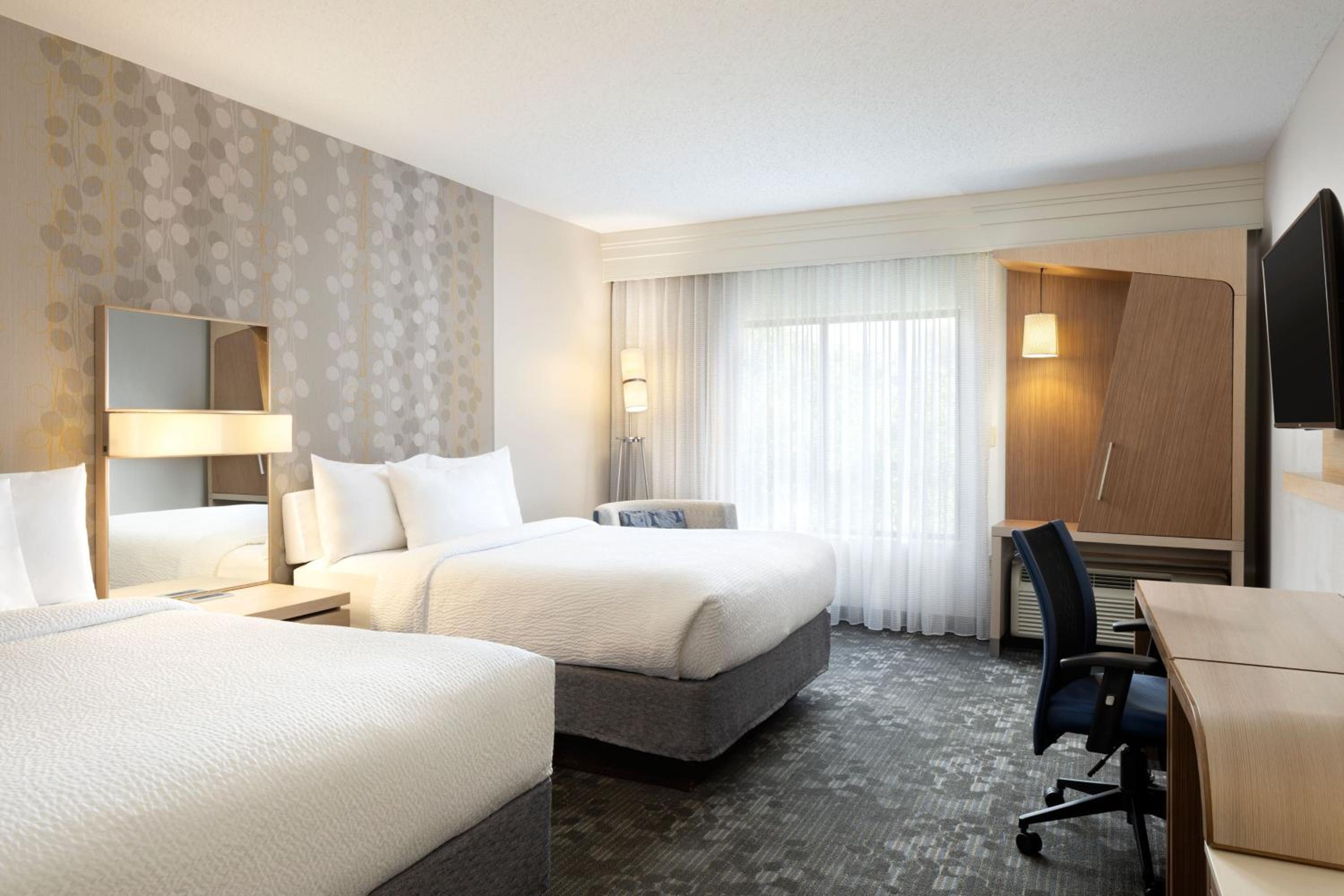 Standard Queen Room with Two Queen Beds - Photo 1