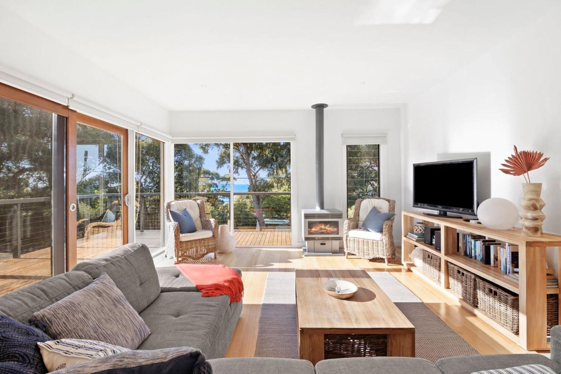 Three-Bedroom House photo 1