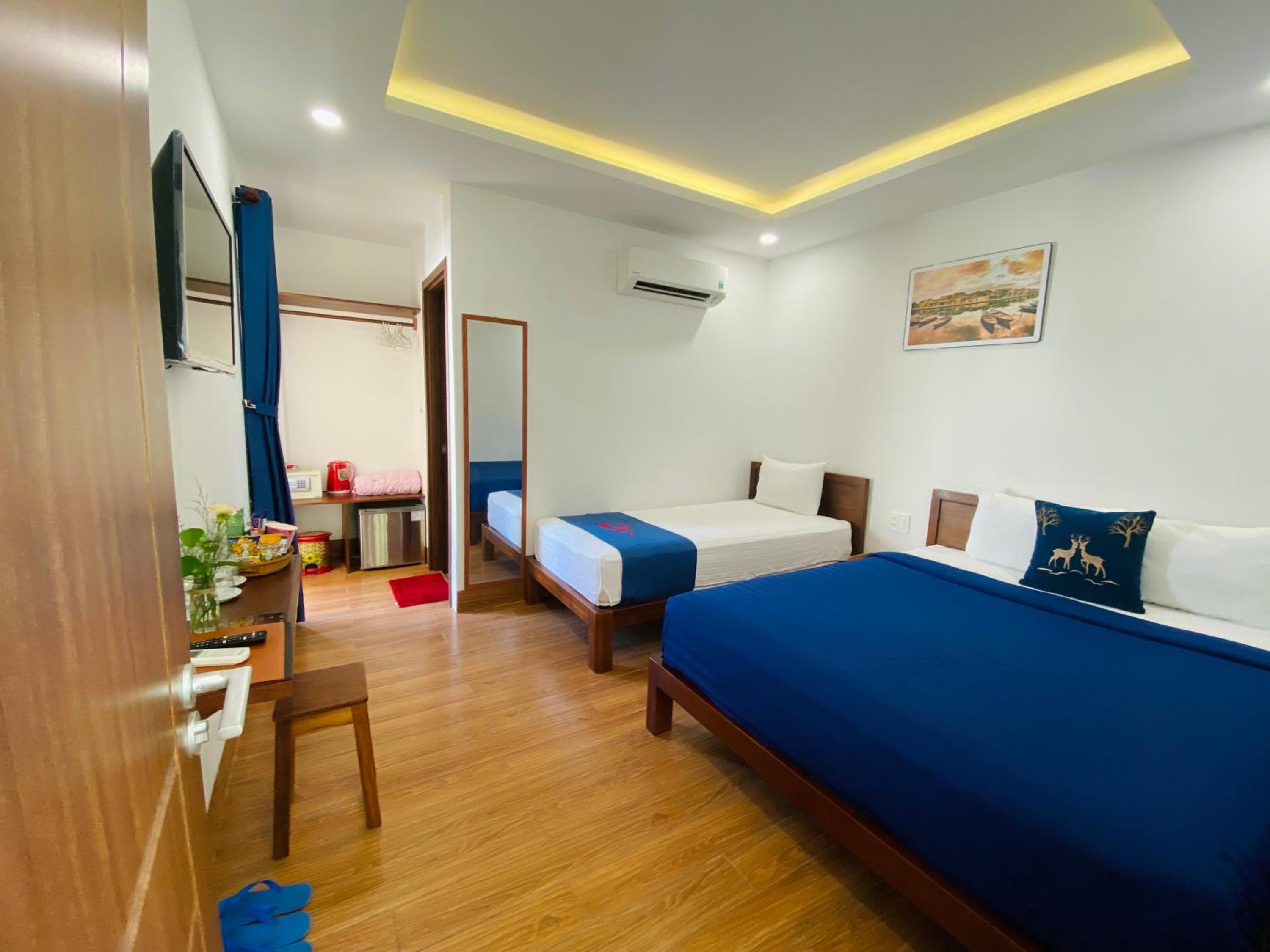 Standard Double or Twin Room - Photo 1
