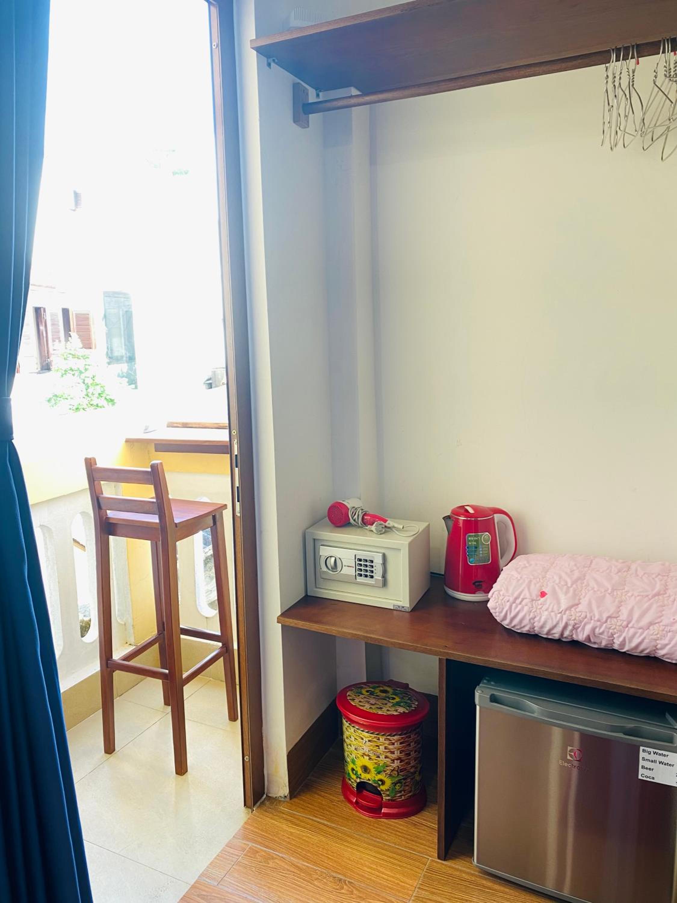 Standard Double or Twin Room - Photo 2