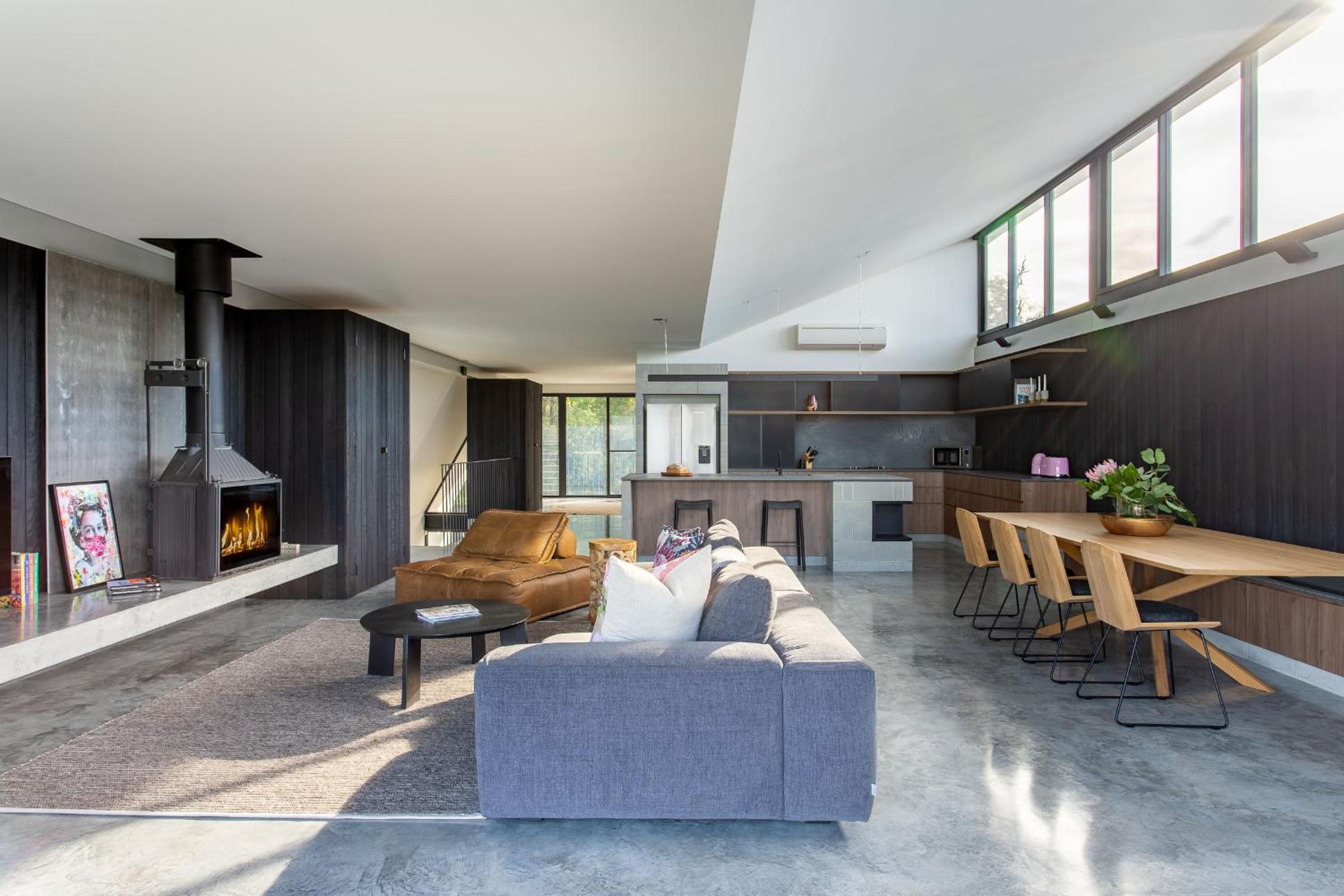 Four-Bedroom House photo 1