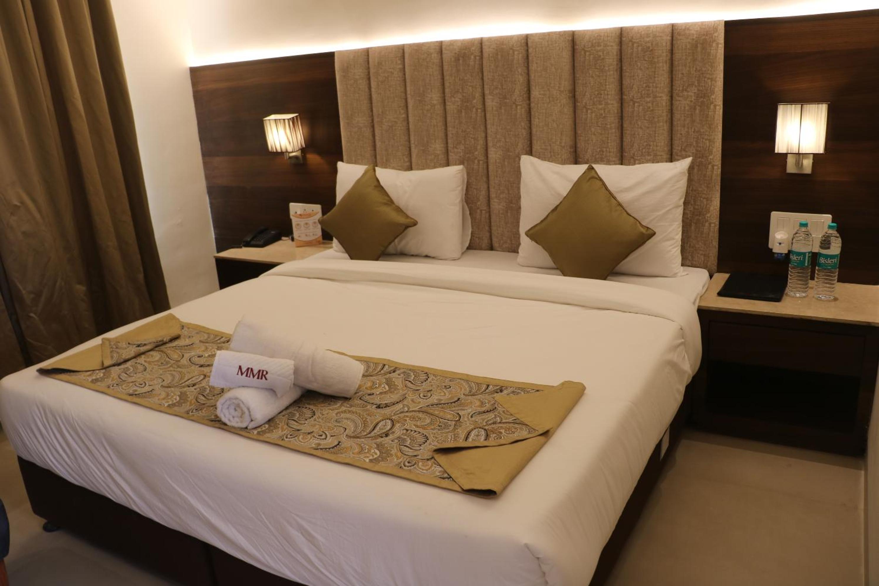 Double Room - Photo 5