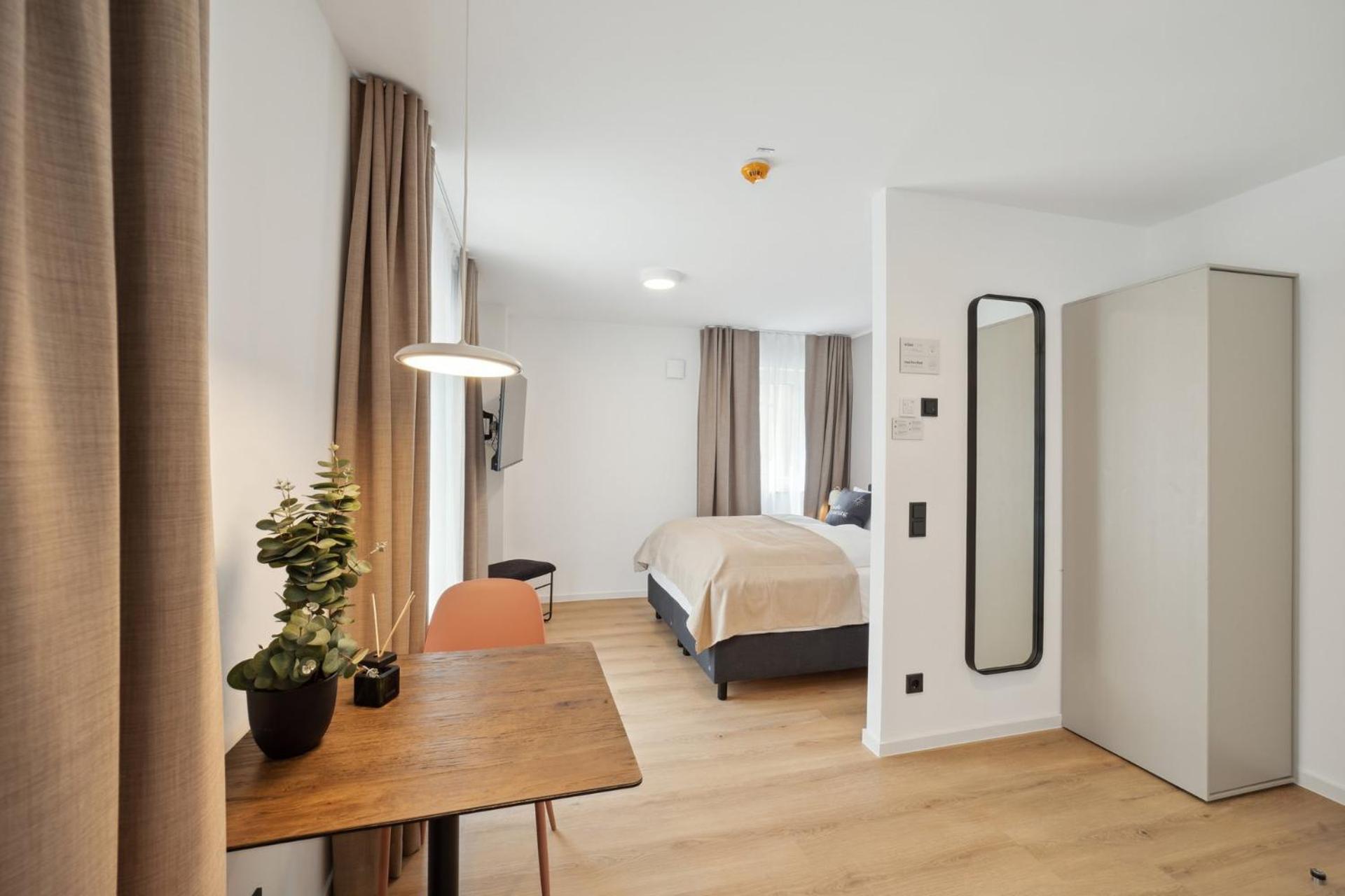 Suite with Balcony photo 3