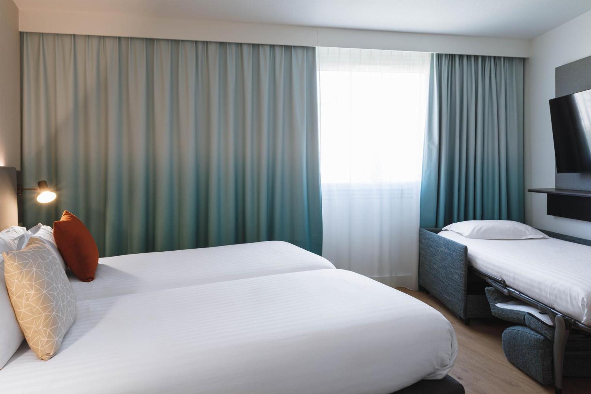 Standard Room with Two Single Beds - Photo 7