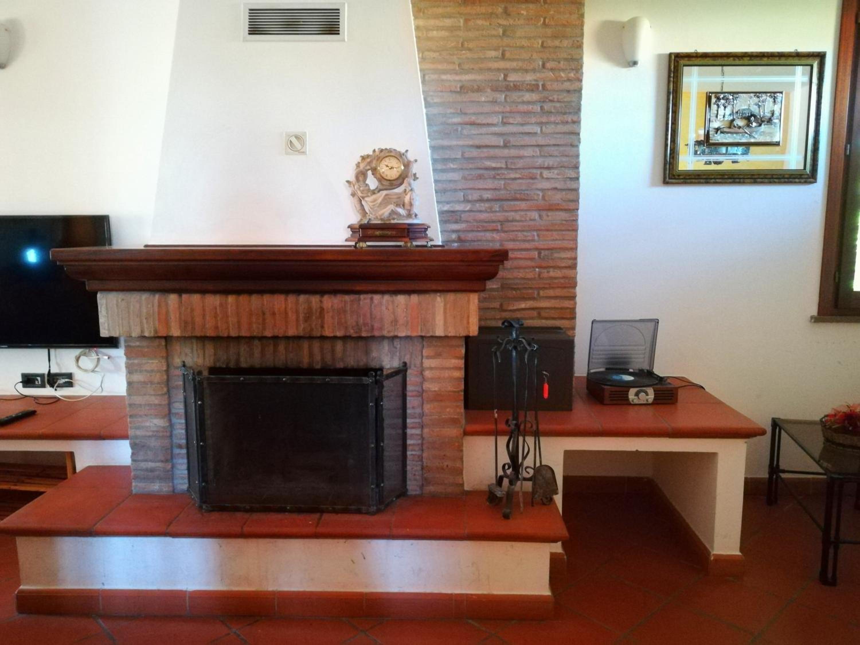 Deluxe Family Suite photo 3