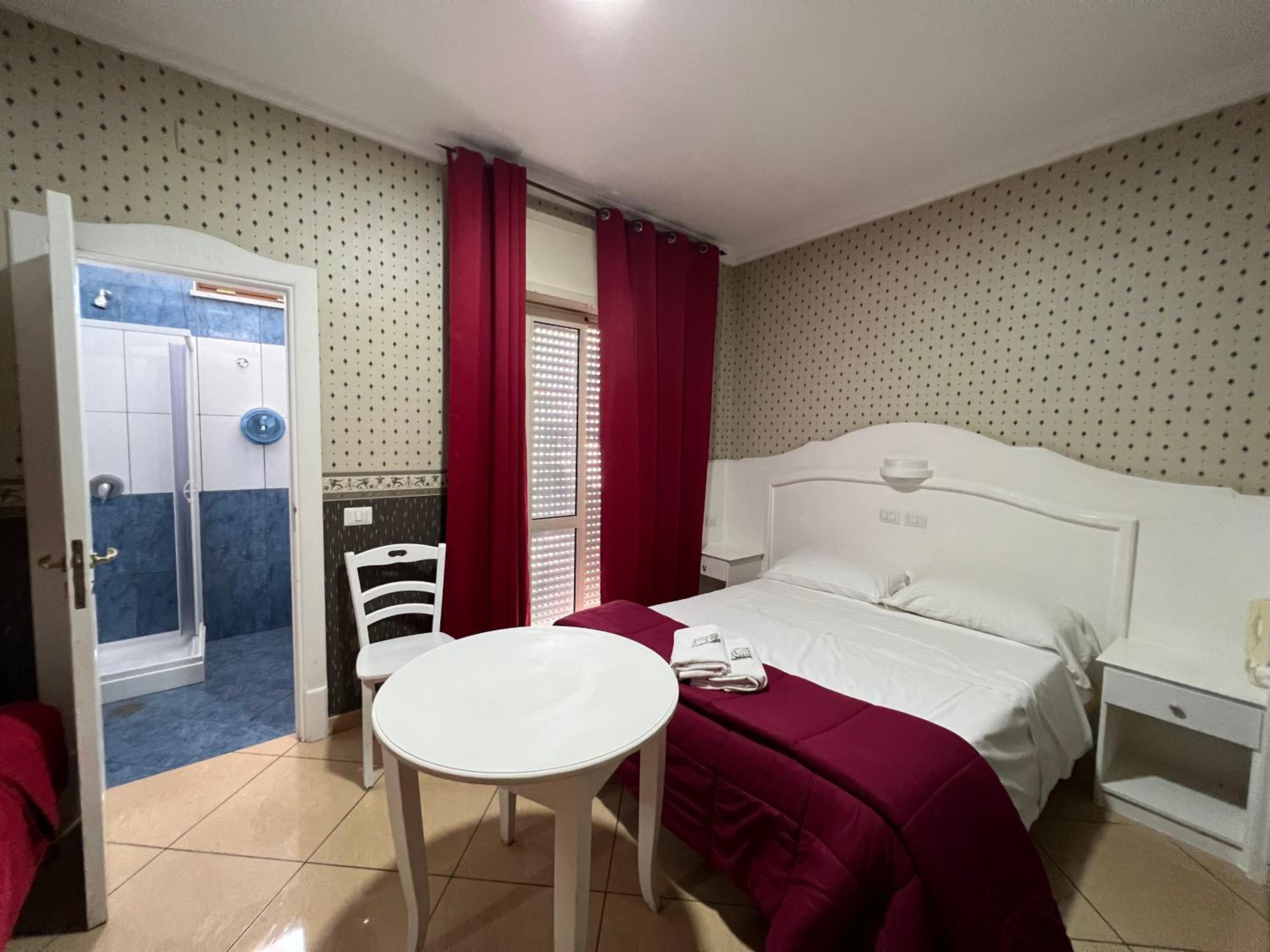 Triple Room photo 2
