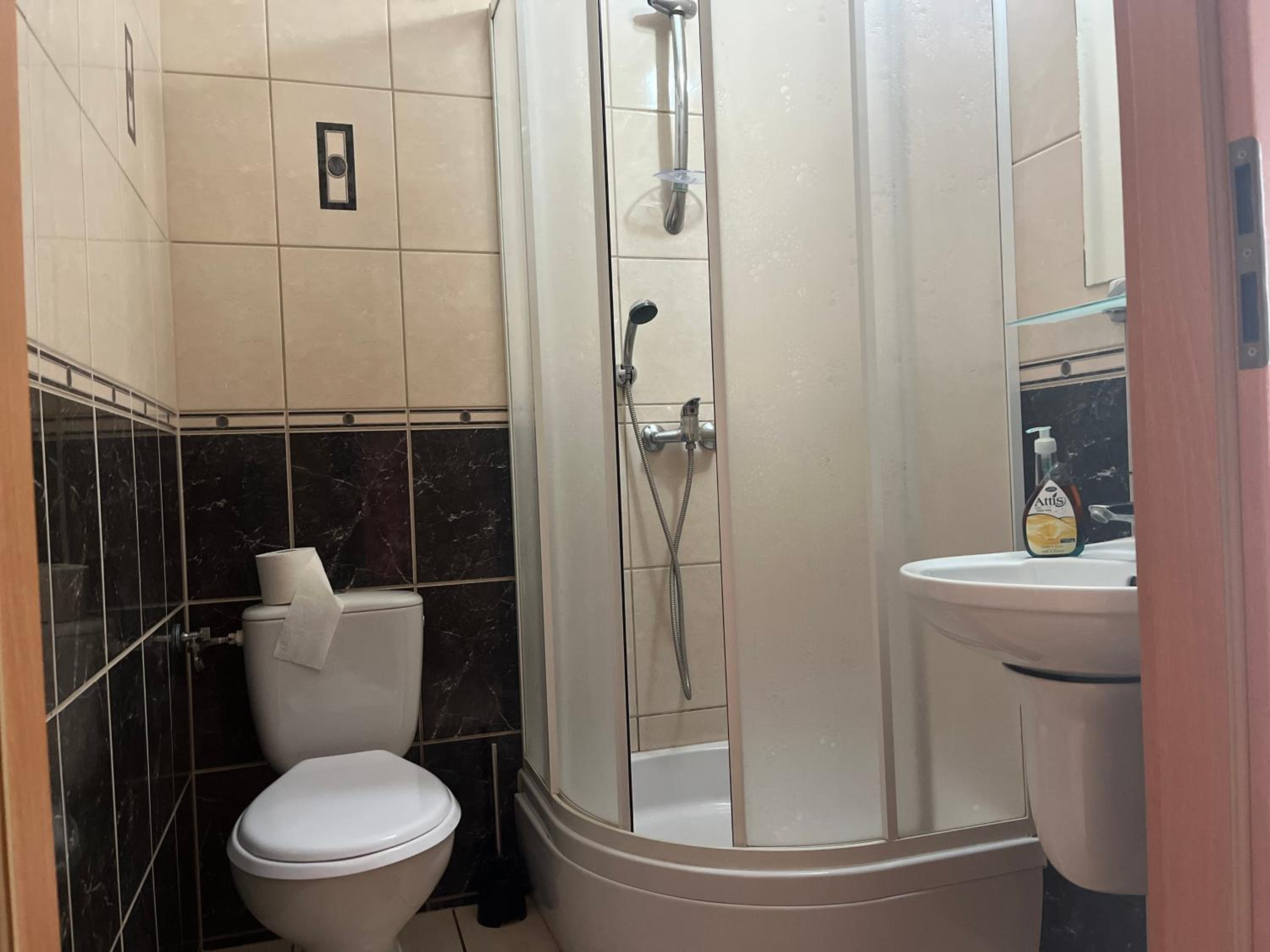 Single Room photo 2