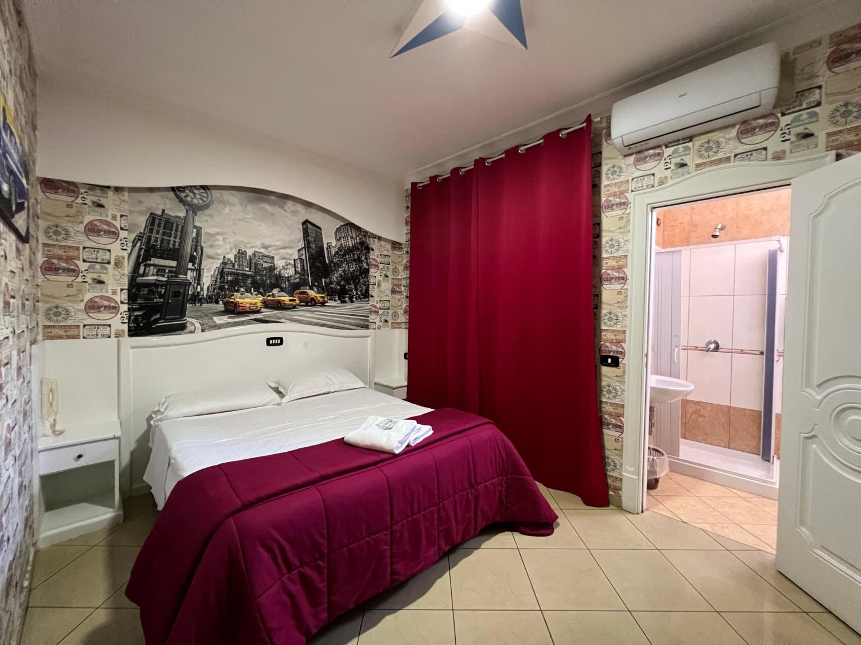 Deluxe Single Room photo 3
