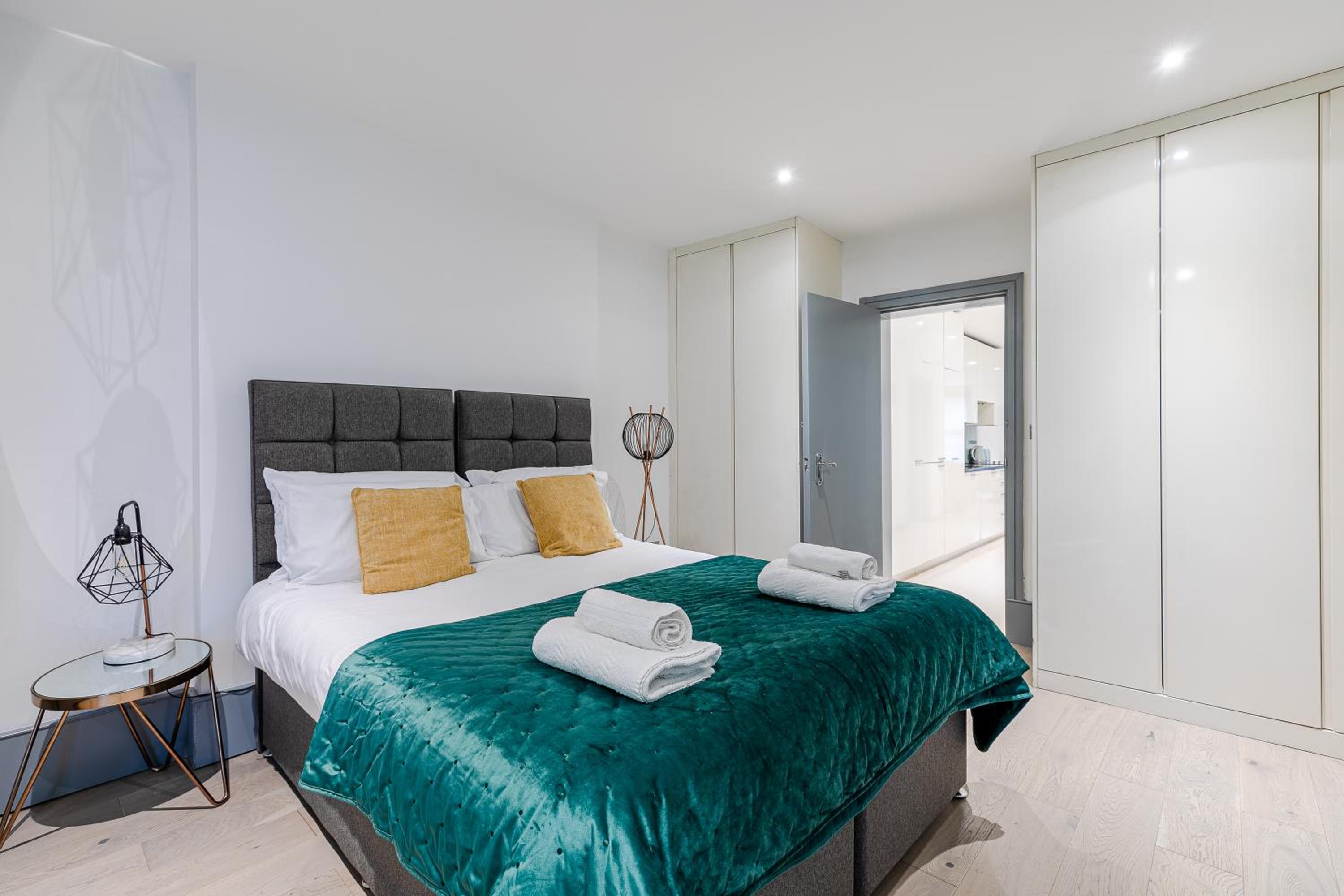 Superior Apartment photo 3