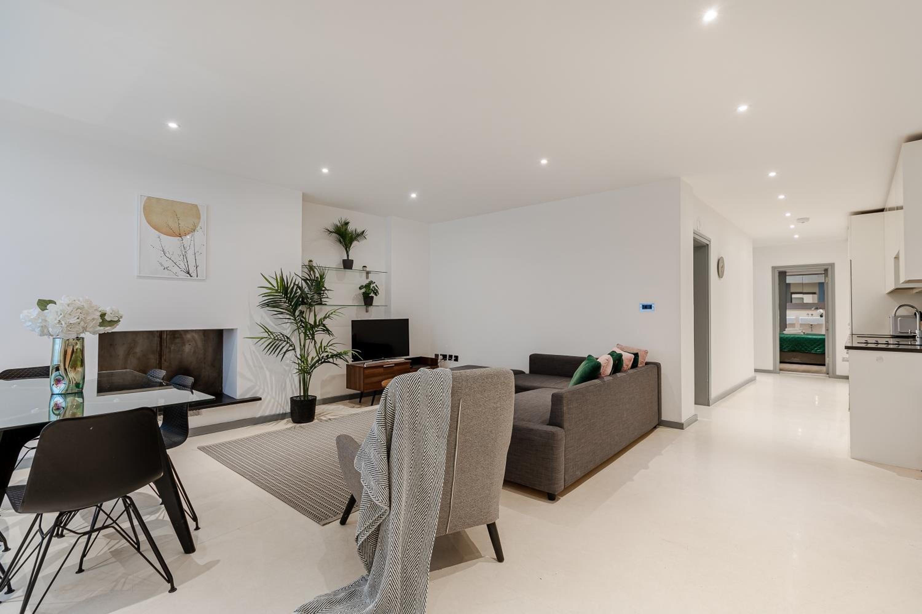 Superior Apartment photo 2