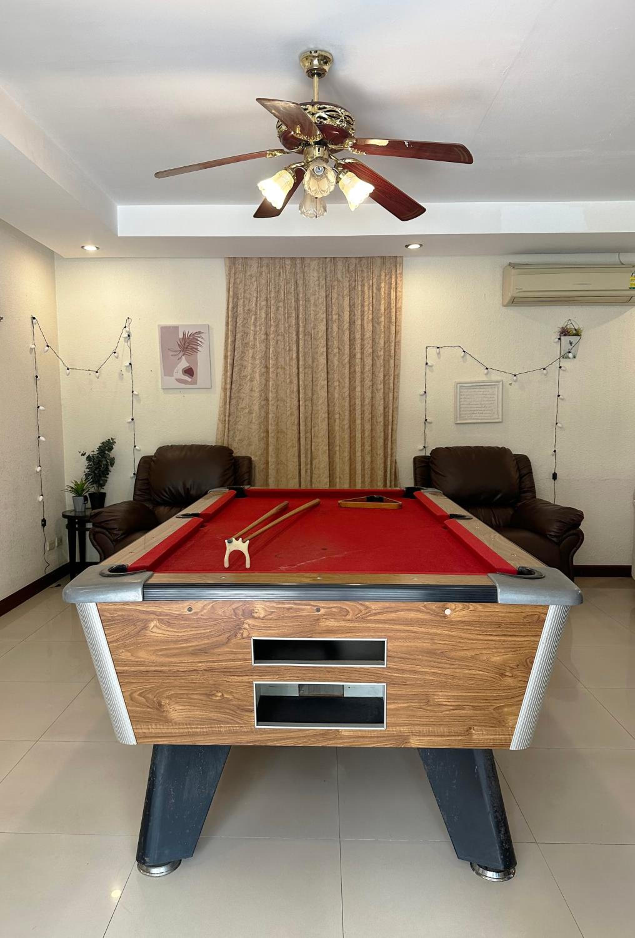 Three-Bedroom Villa - Photo 2
