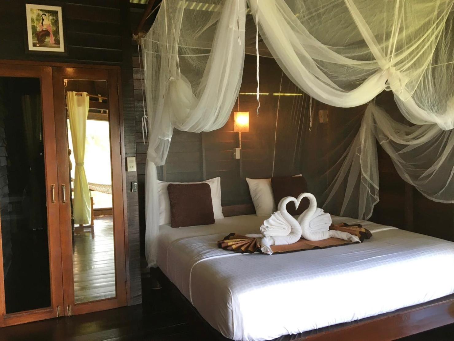 Double Room with Balcony and Sea View - Photo 1