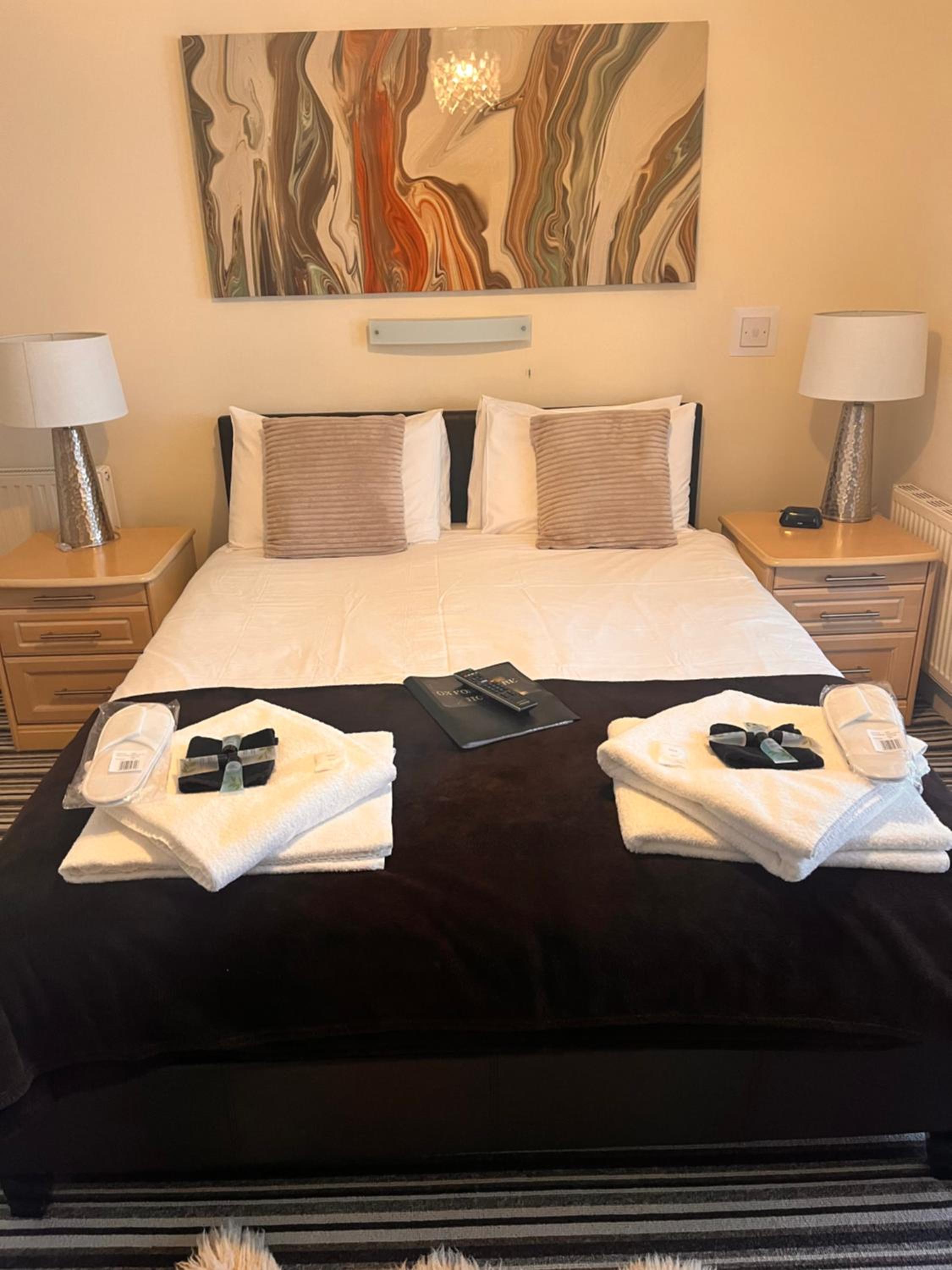 Deluxe Suite photo 2