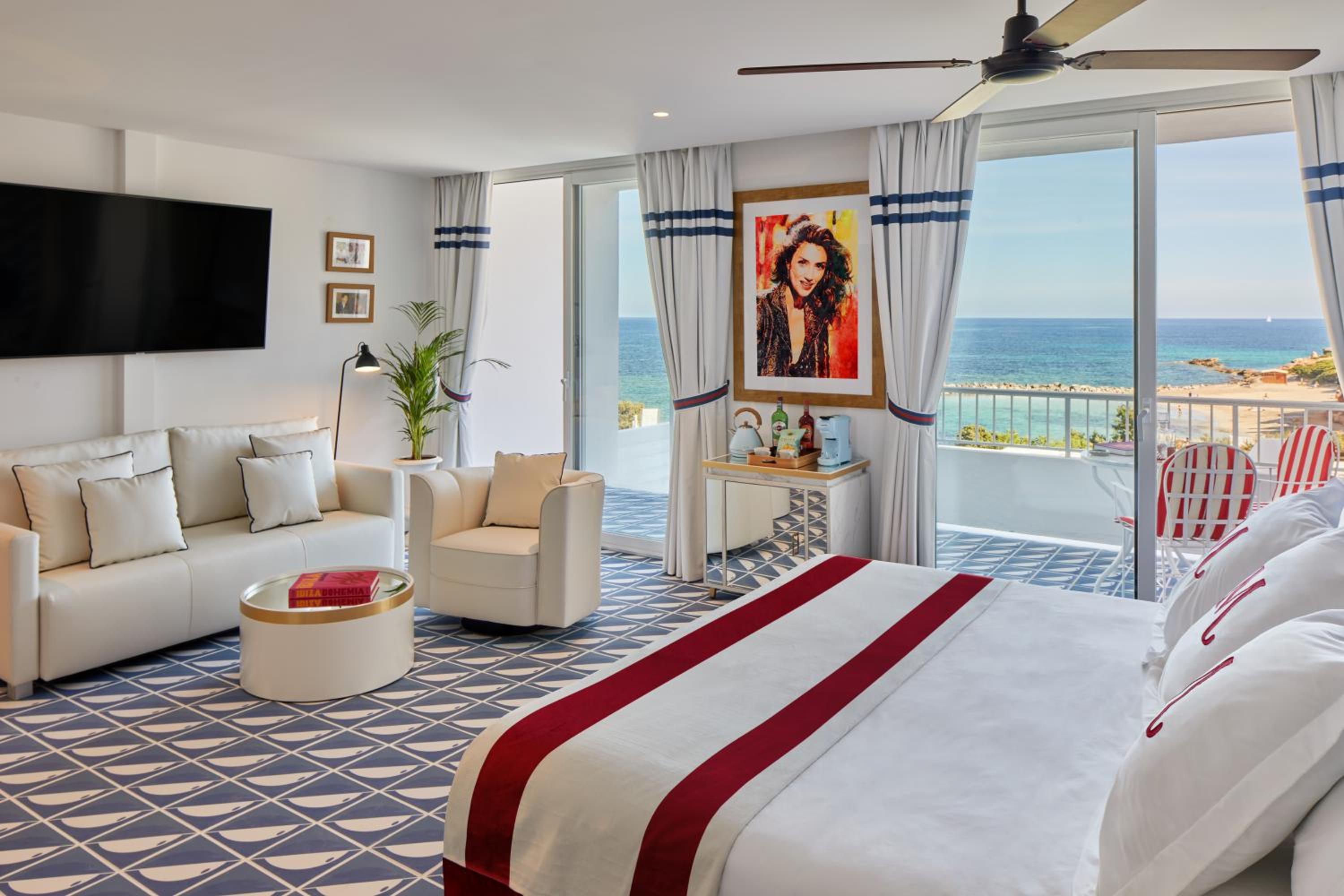 Suite Sea View with Balcony - Tribute to Ibiza - Photo 12
