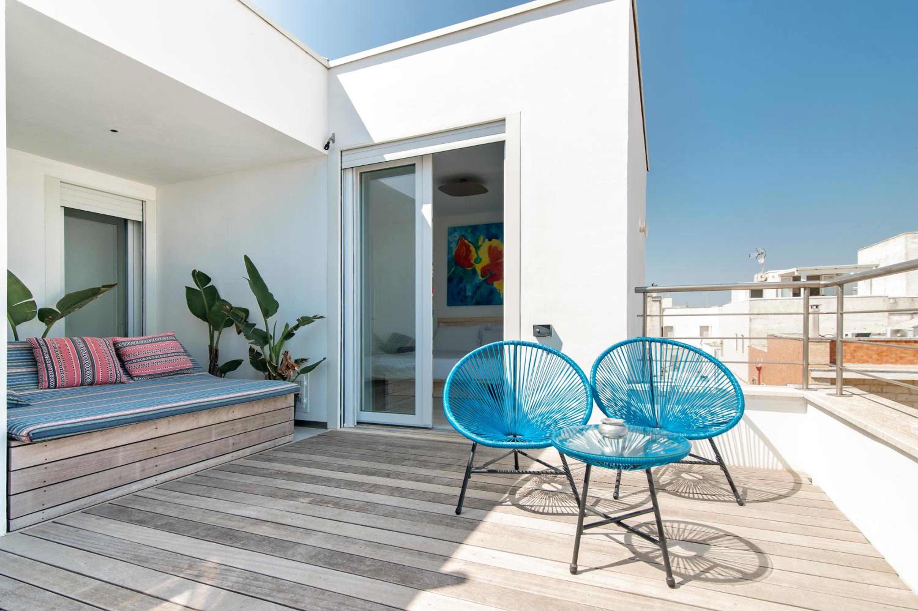 Deluxe Double Room with Sea View - Photo 6