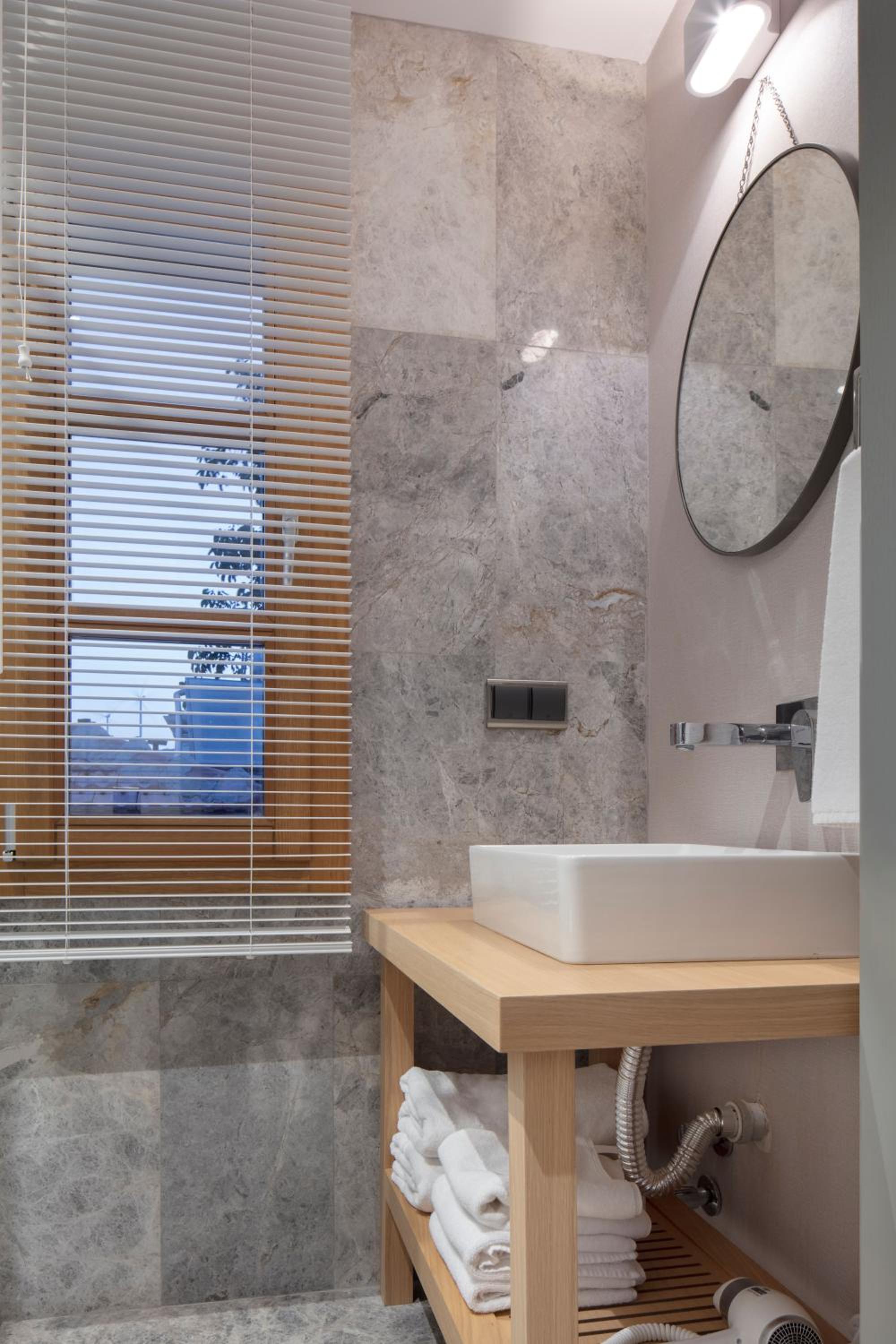 Standard Double Room - Photo 4
