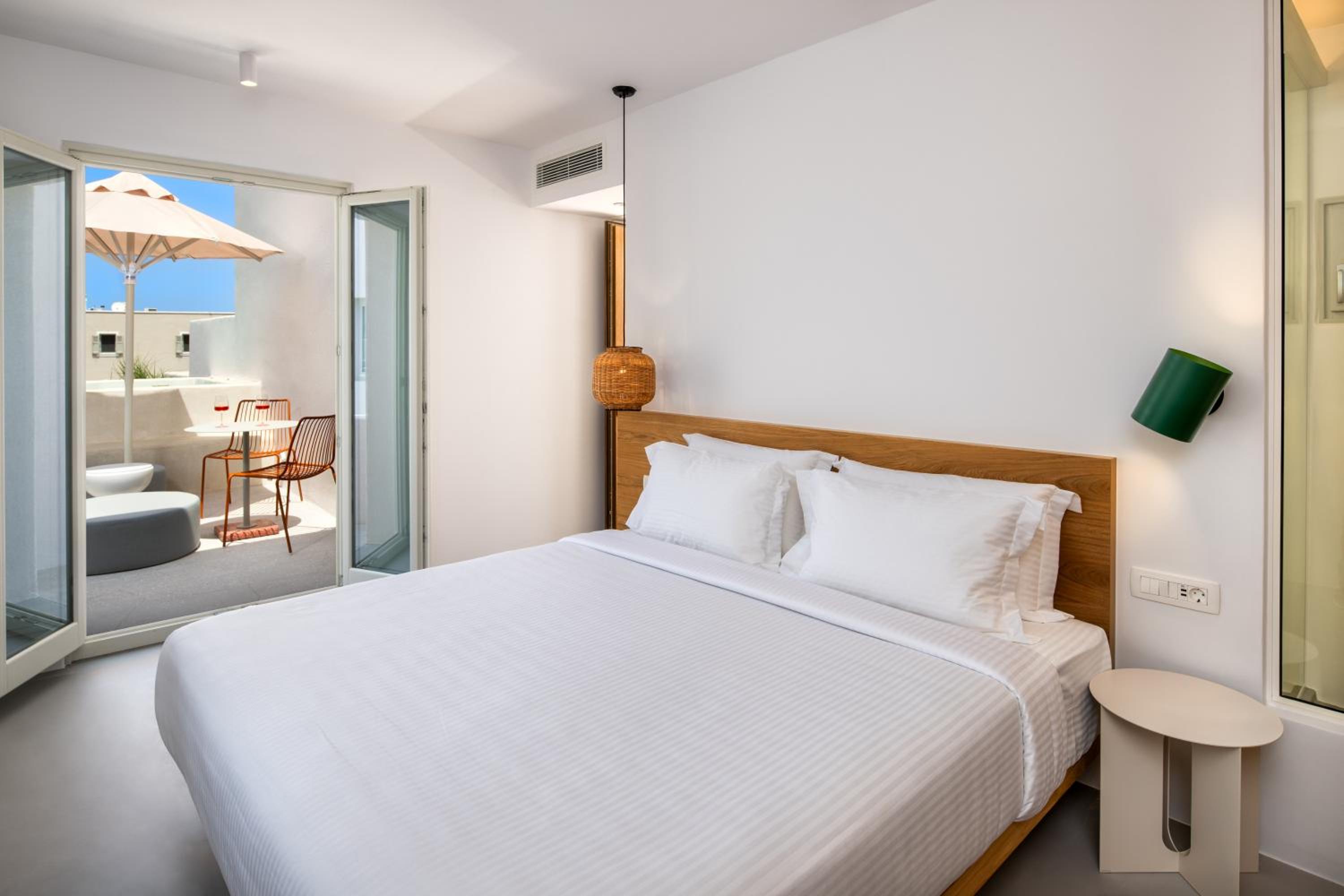 Senior Suite with Outdoor Heated Tub