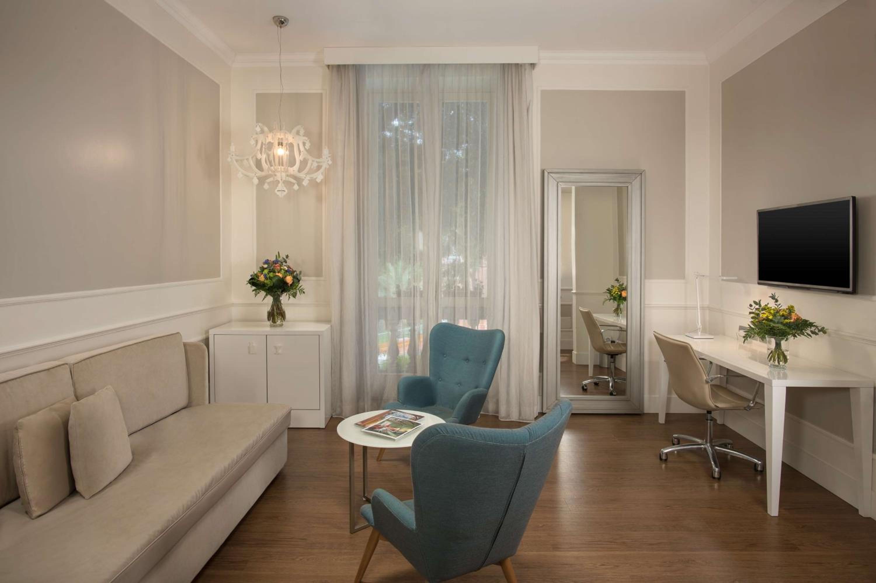 Junior Suite - Photo 5