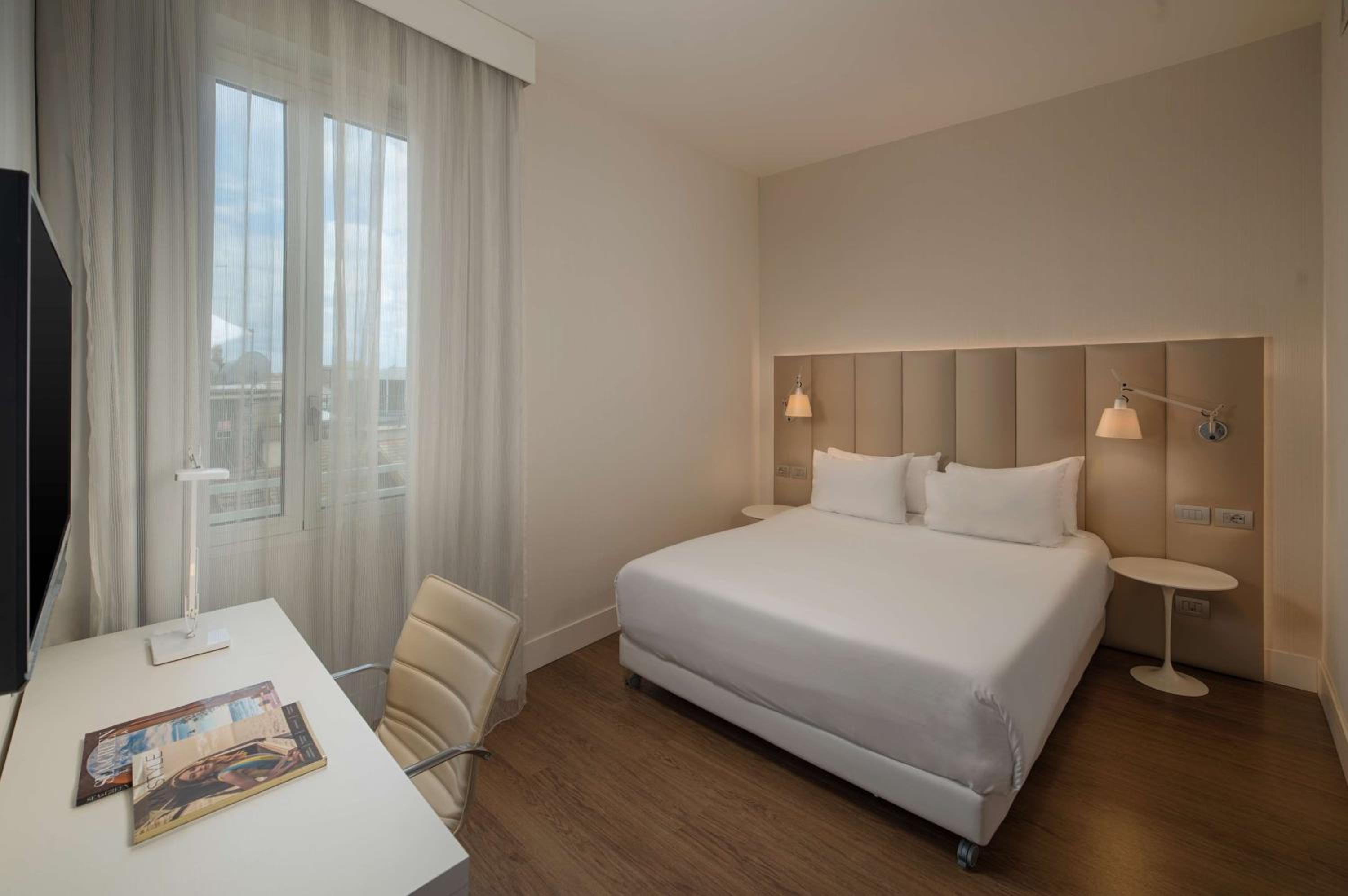 Junior Suite - Photo 1