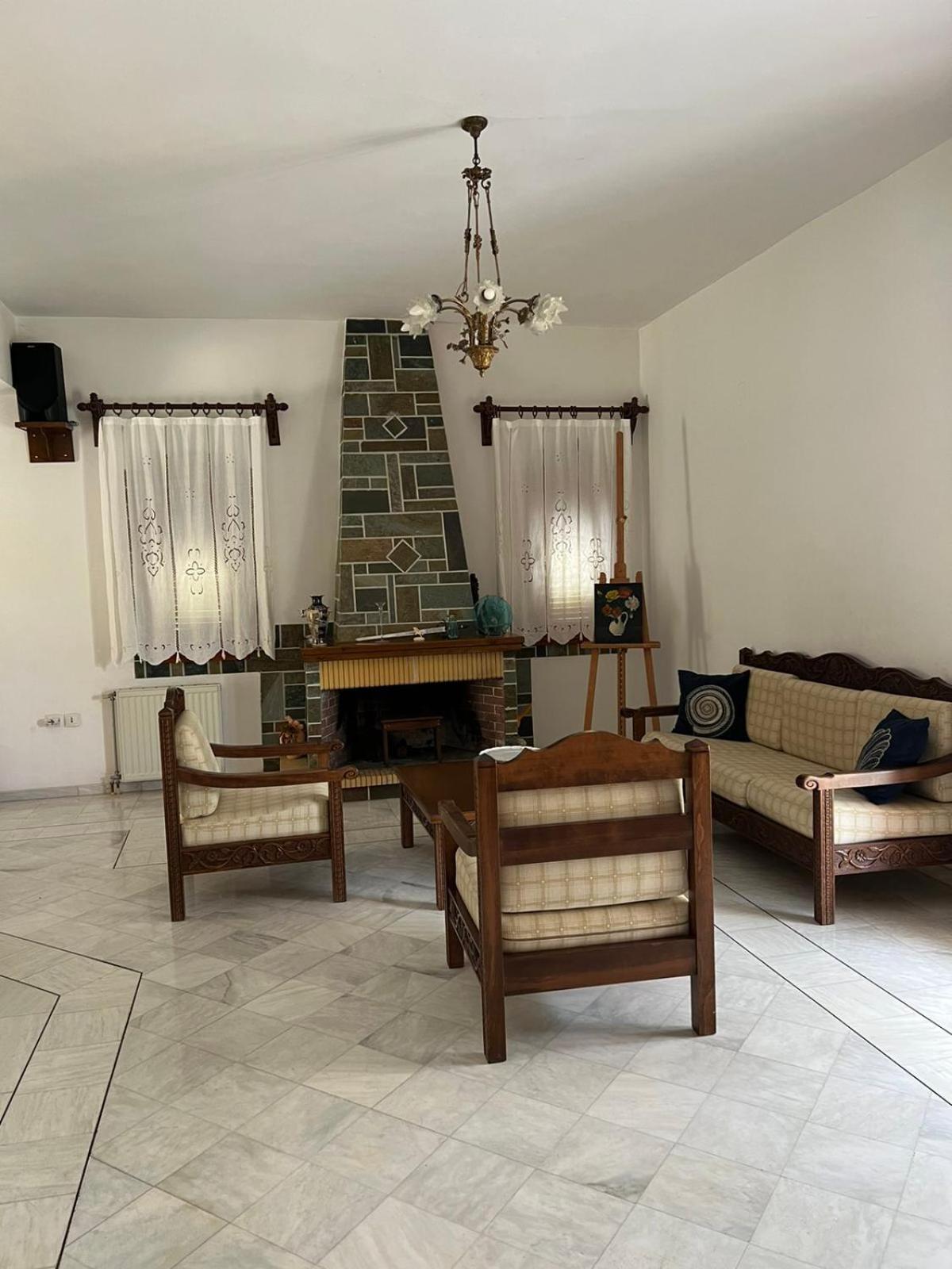 Three-Bedroom Villa photo 1