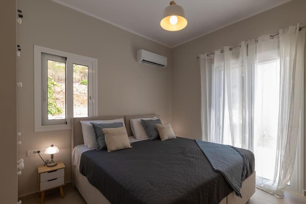 Apartment with Sea View photo 1