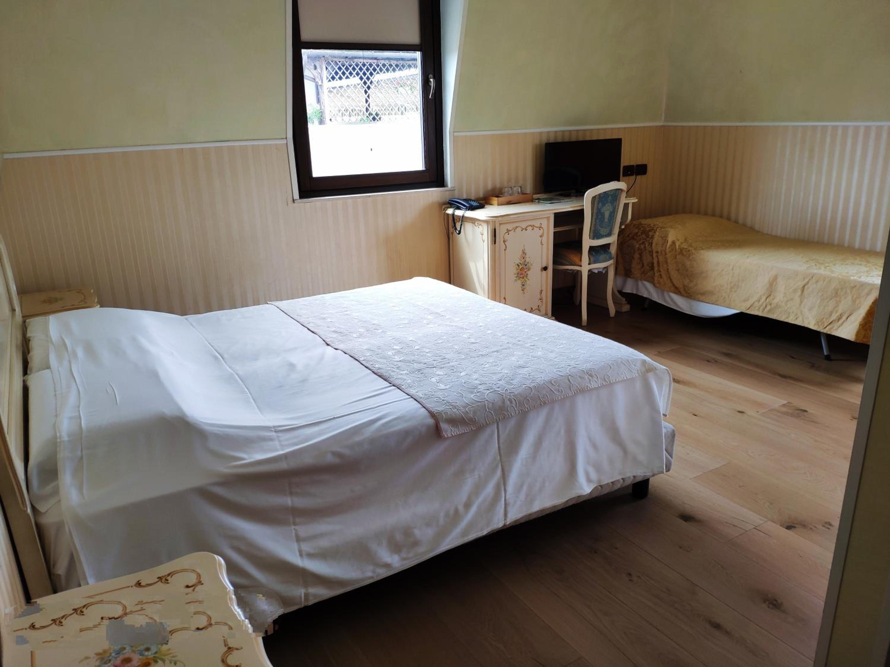 Triple Room - Photo 6